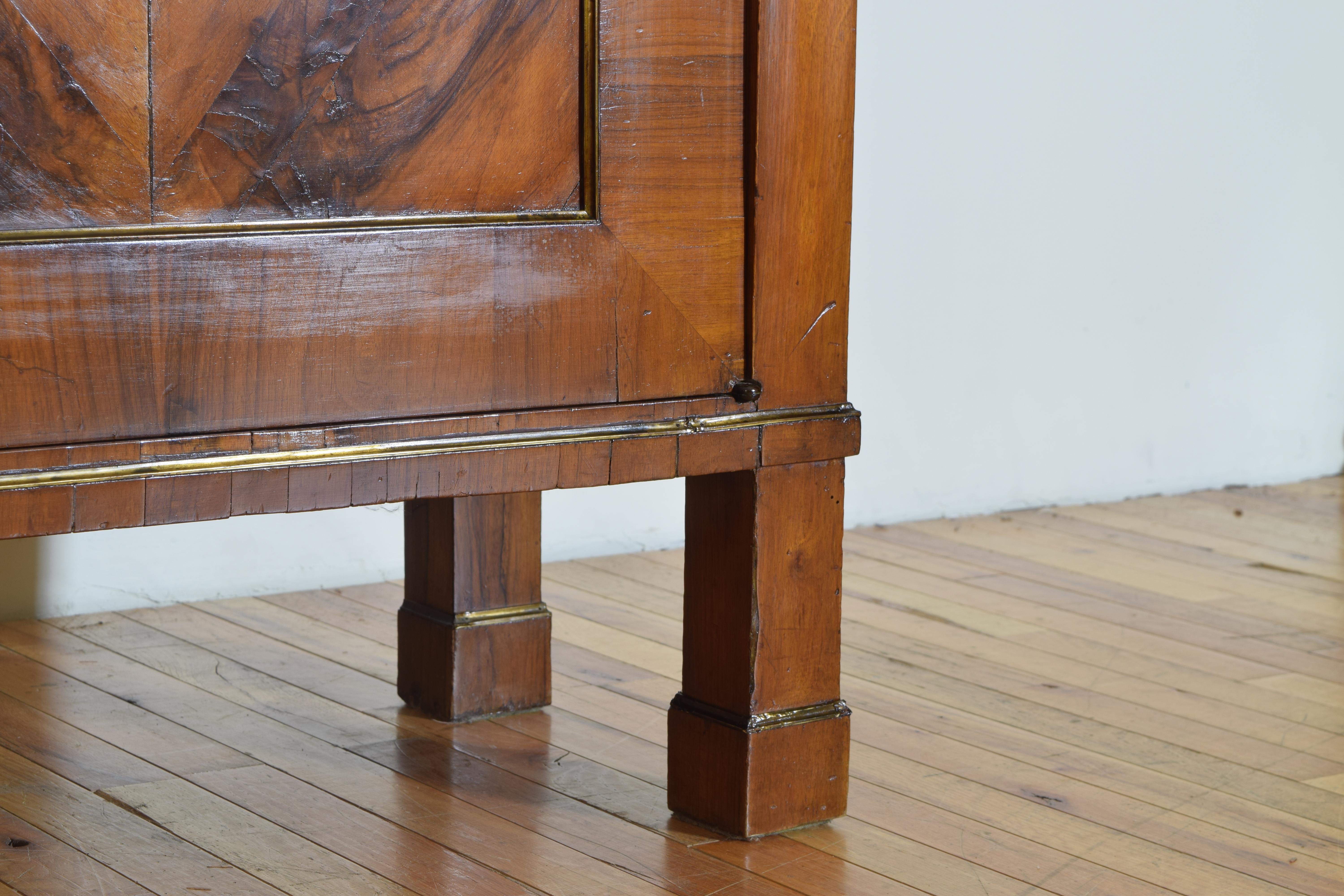 Italian, Emiliana, Walnut and Brass Bookcase Cabinet, 2nd Quarter 19th Century 5