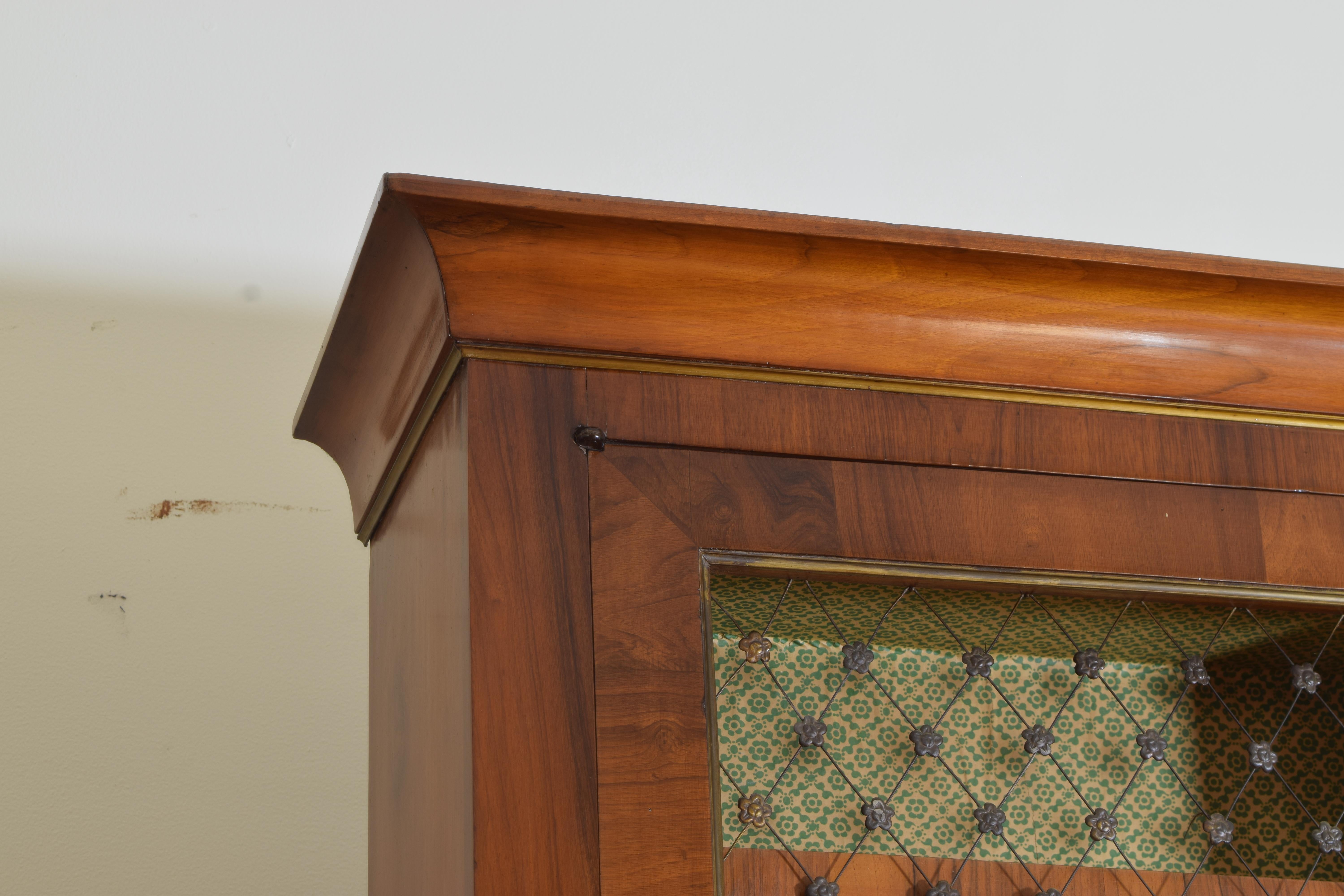 Mid-19th Century Italian, Emiliana, Walnut and Brass Bookcase Cabinet, 2nd Quarter 19th Century