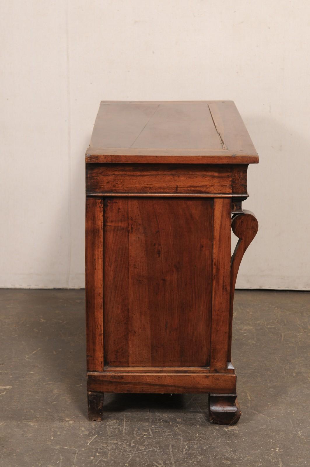 Cassettone Impero italiano a 4 cassetti, XIX secolo. in vendita 1