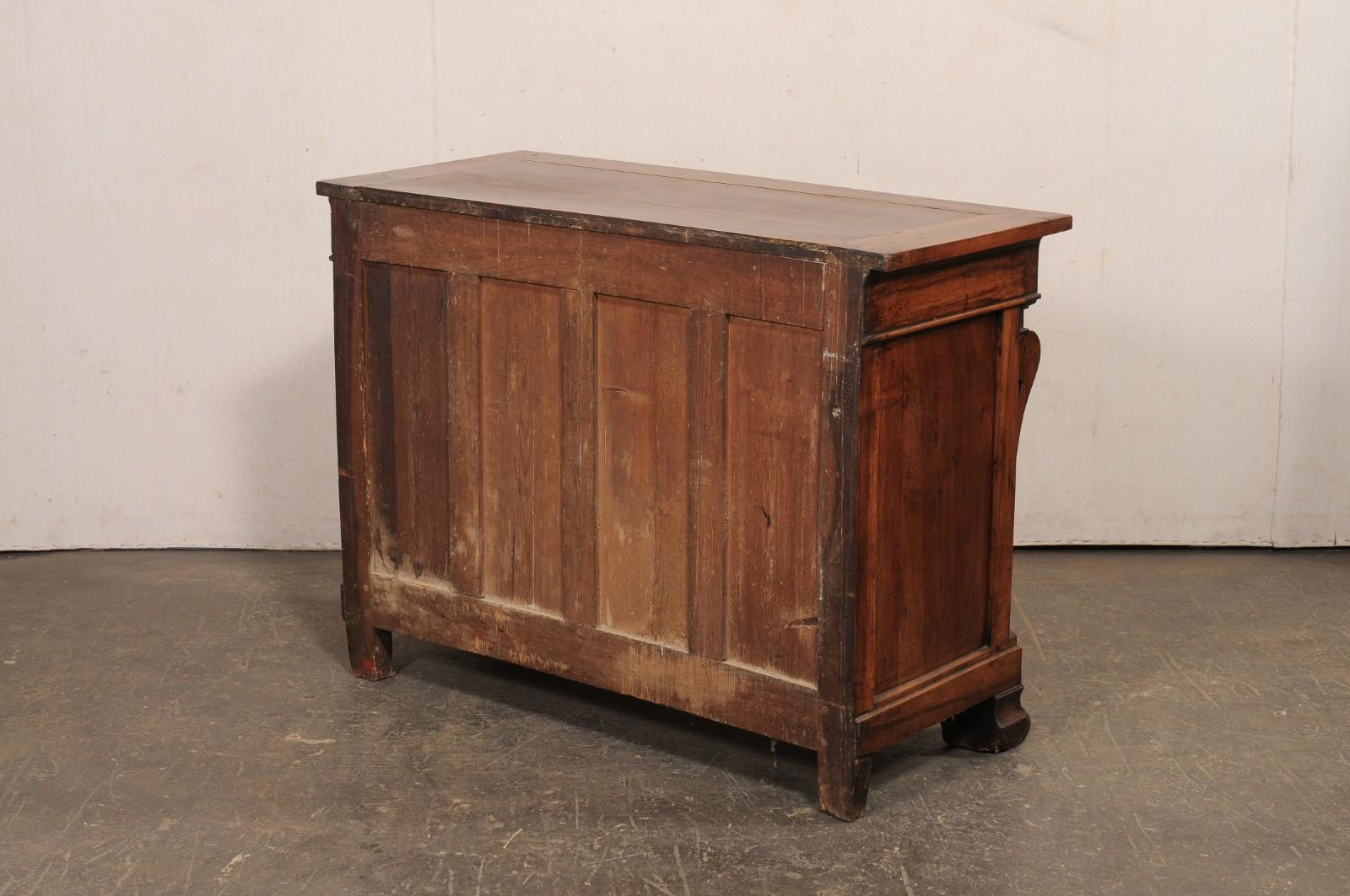 Cassettone Impero italiano a 4 cassetti, XIX secolo. in vendita 2