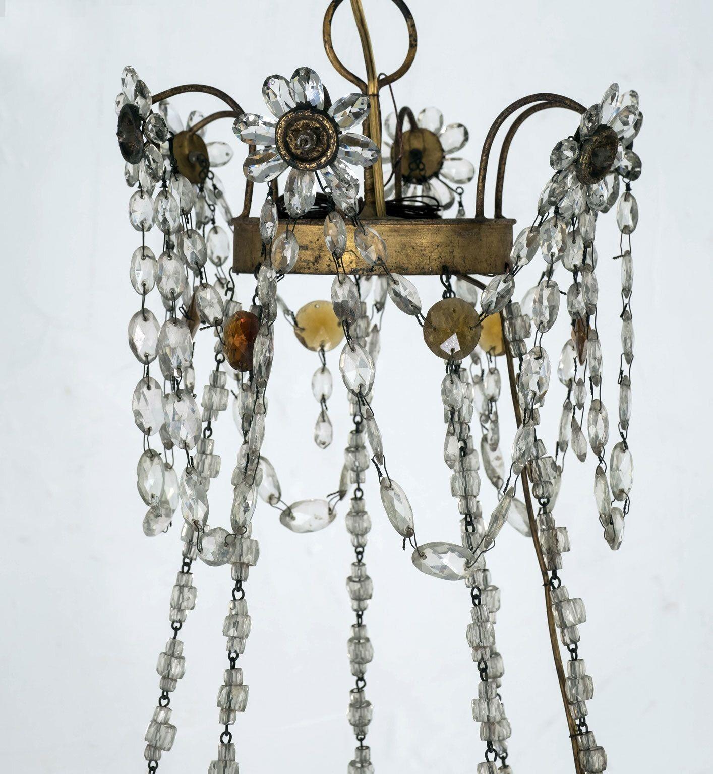 Neoclassical Italian Empire Crystal Beaded and Gilt-Tole Chandelier For Sale