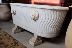 Bañera Imperio Italiana de Mármol de Carrara Blanco Tallado a Mano con Cabezas de León