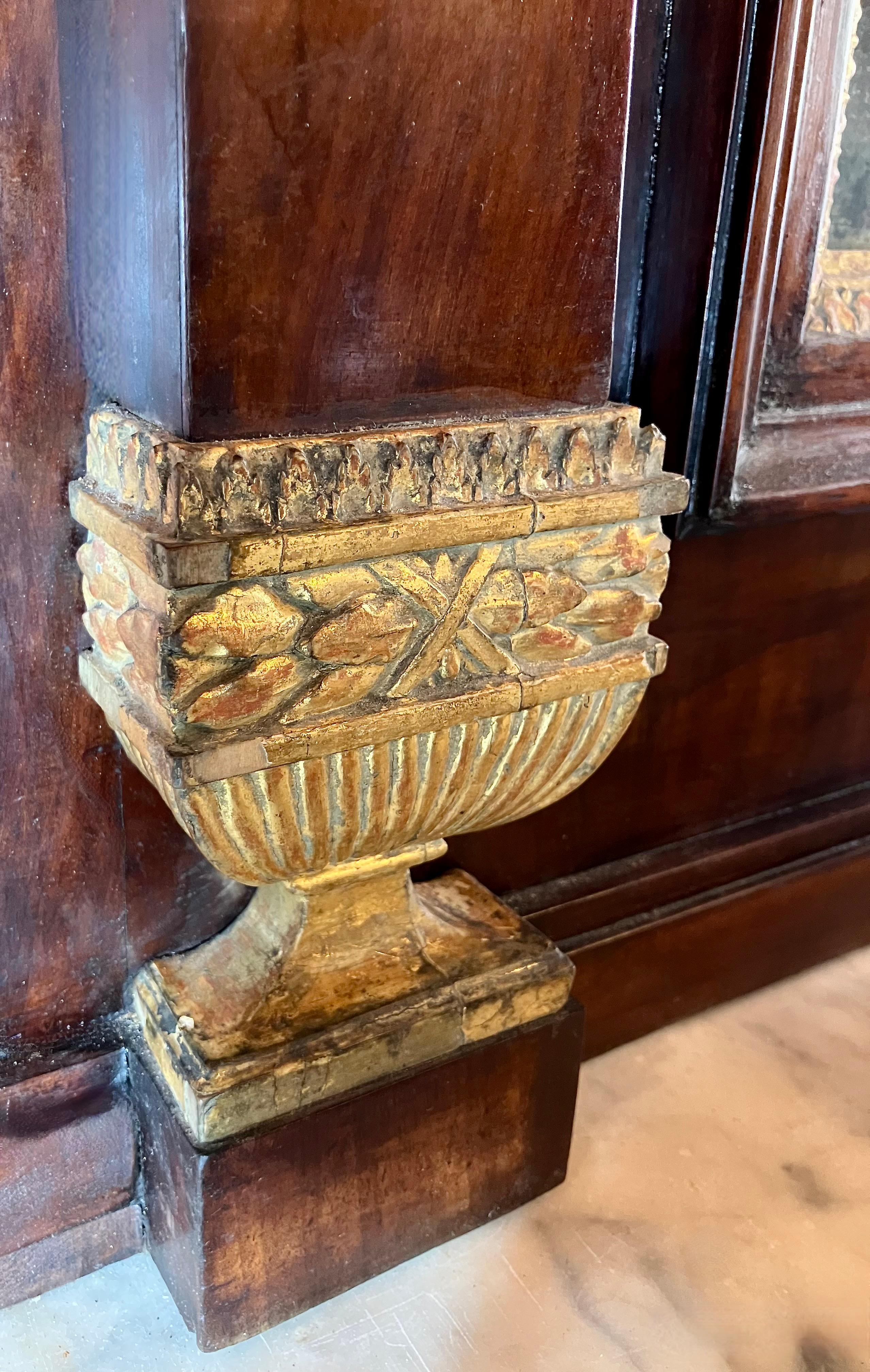Italian Empire Mahogany and Parcel Gilt Console with Mirror, Carrara Marble Top For Sale 5