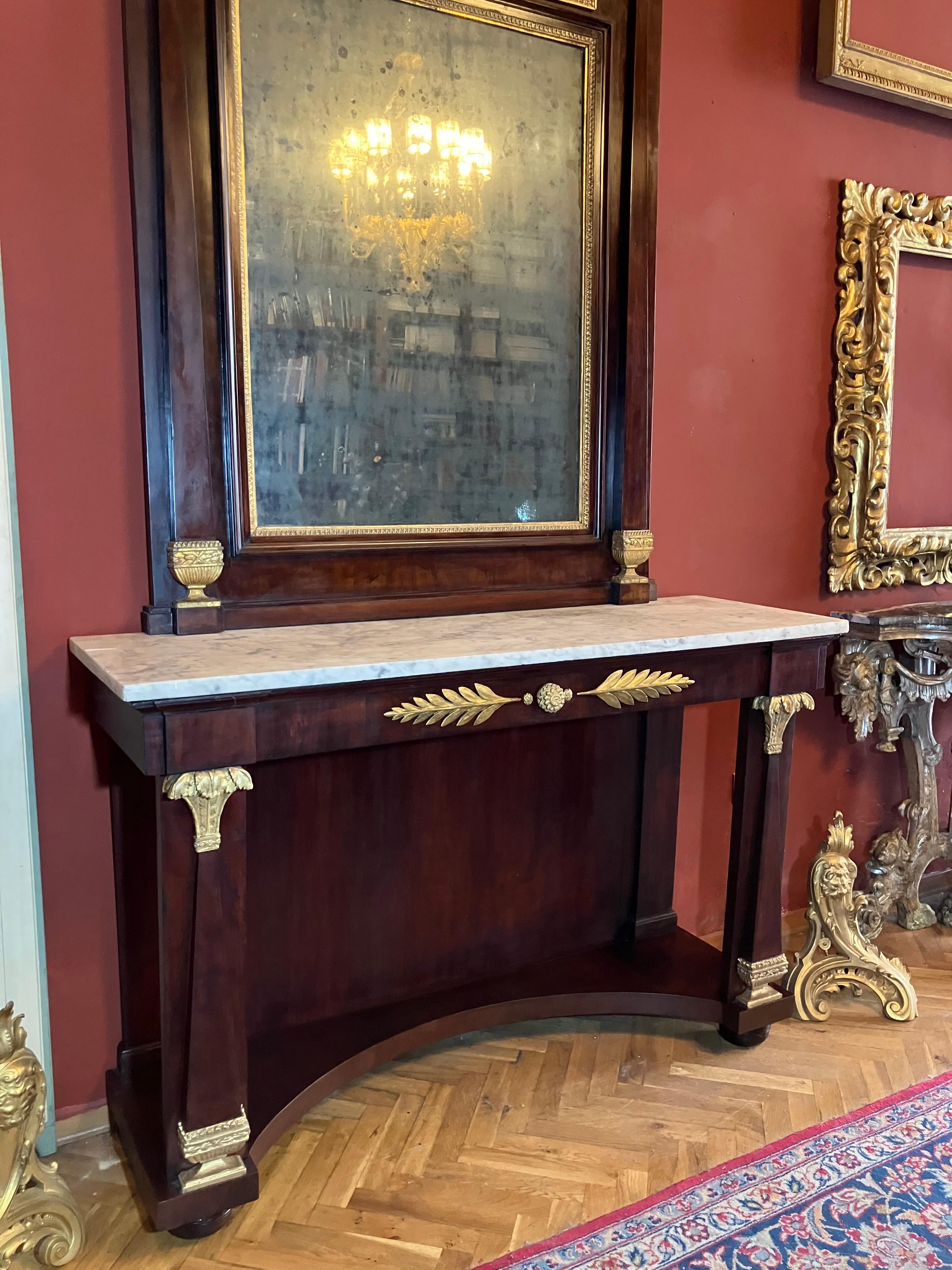 Hand-Carved Italian Empire Mahogany and Parcel Gilt Console with Mirror, Carrara Marble Top For Sale