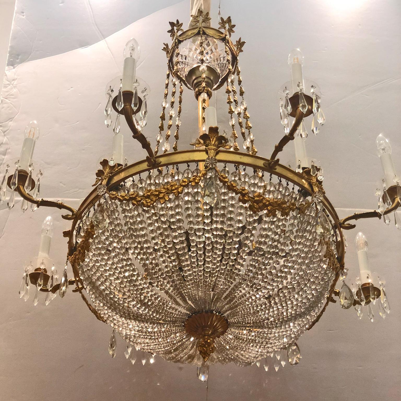 Italian Empire Stile Chandelier Gilded Bronze 20 Lights to Singer Caruso In Excellent Condition In Firenze, IT