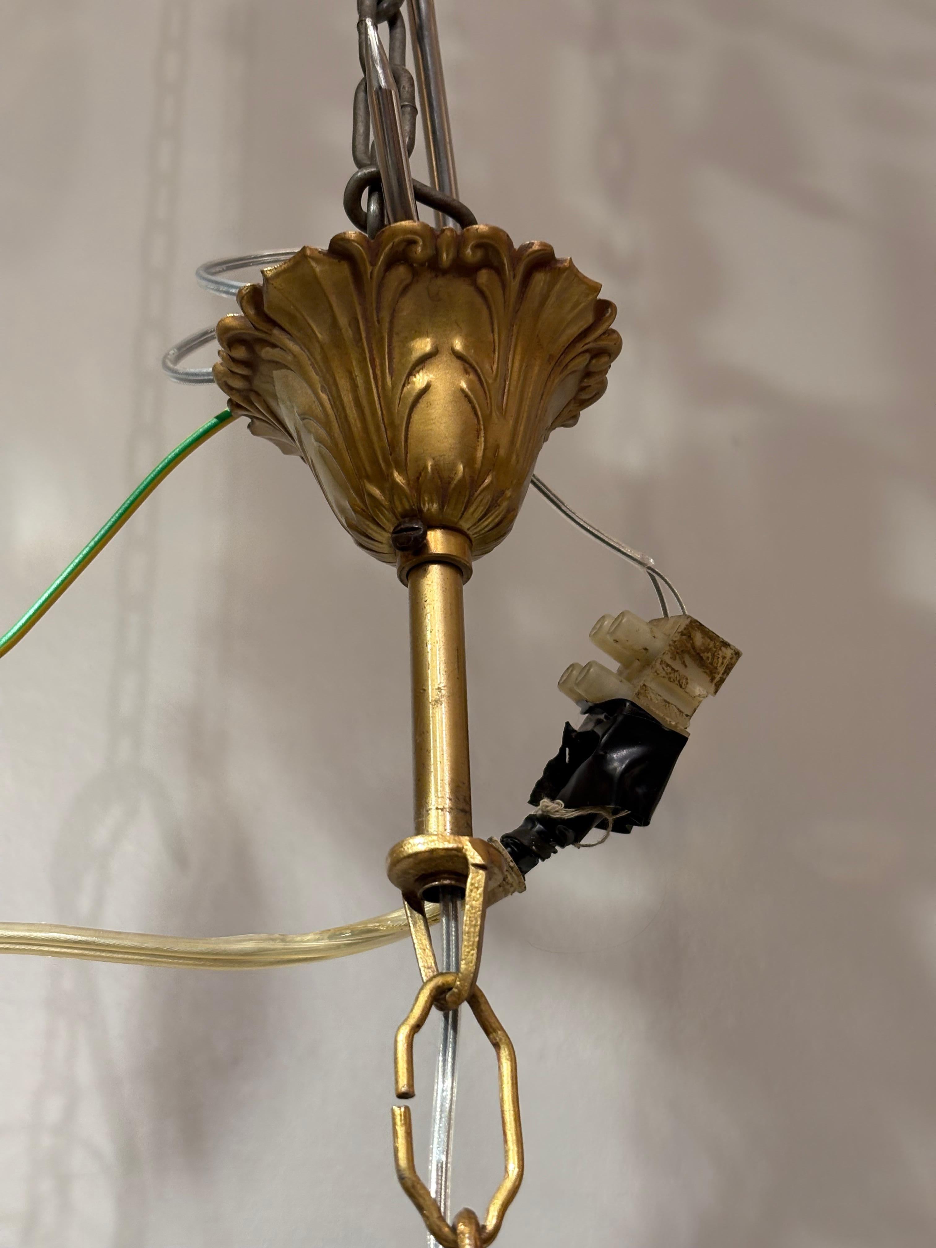 Araña italiana de estilo Imperio en latón dorado y cristal de Bohemia en venta 3