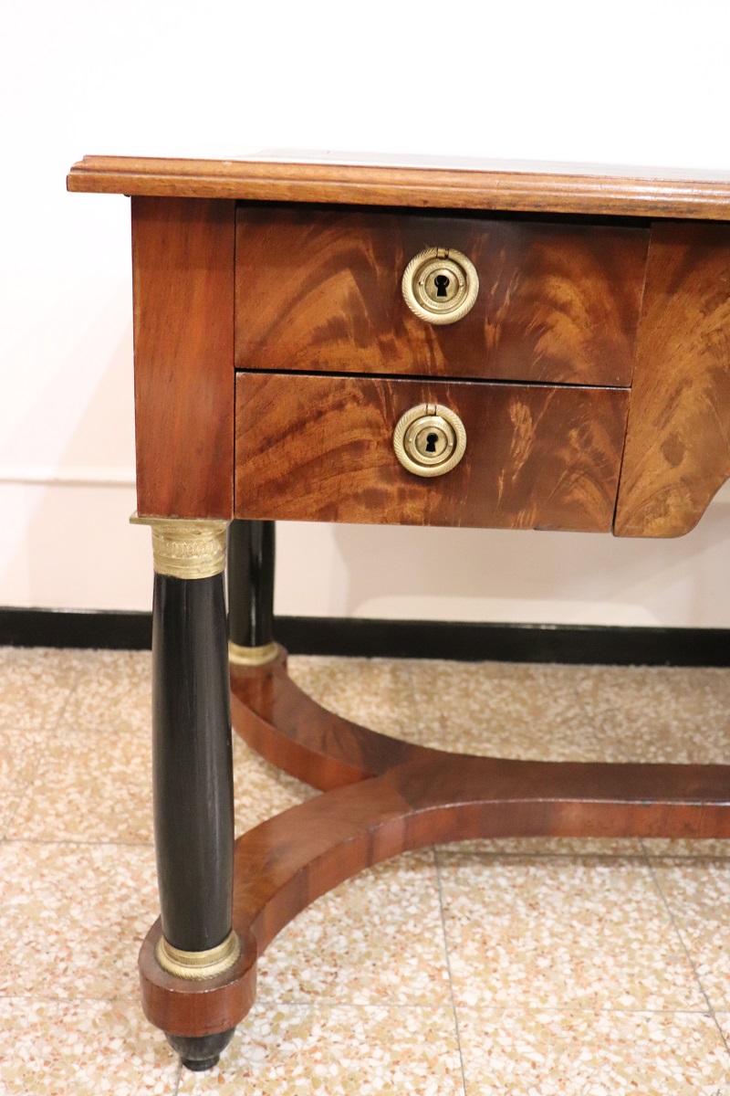 italien Italian Empire Style Elegant Writing Desk en vente