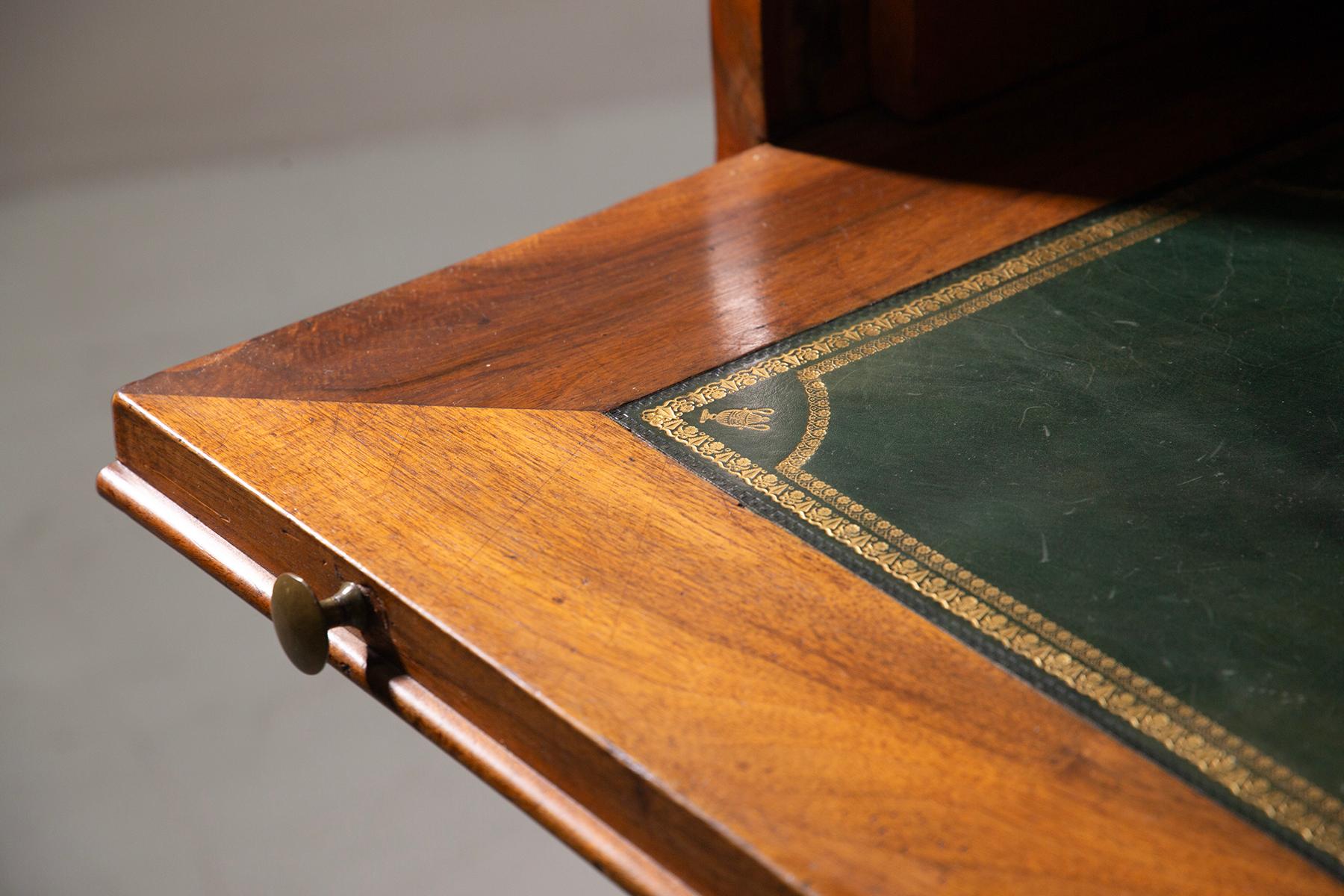 Trumeau Imperio Italiano en madera de brezo y latón con secretos en venta 4