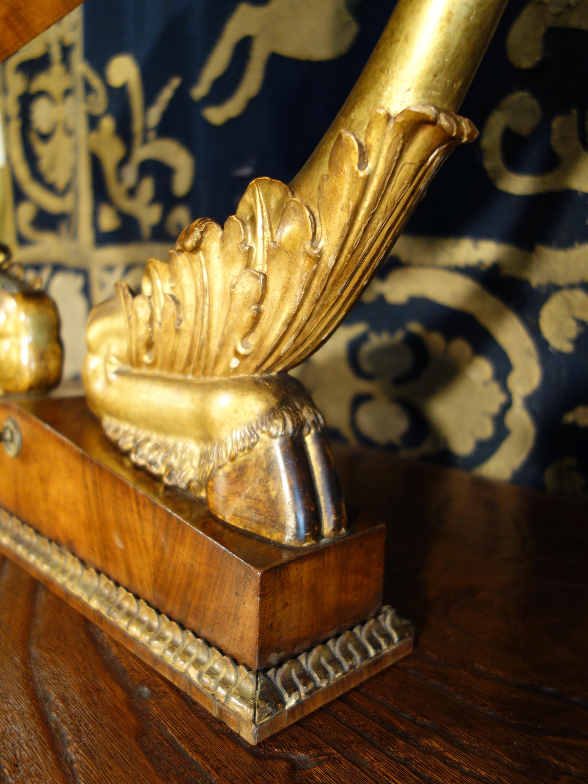 Miroir de table psychédélique Empire italien en noyer avec cygnes dorés et incrustation d'ébène en vente 6