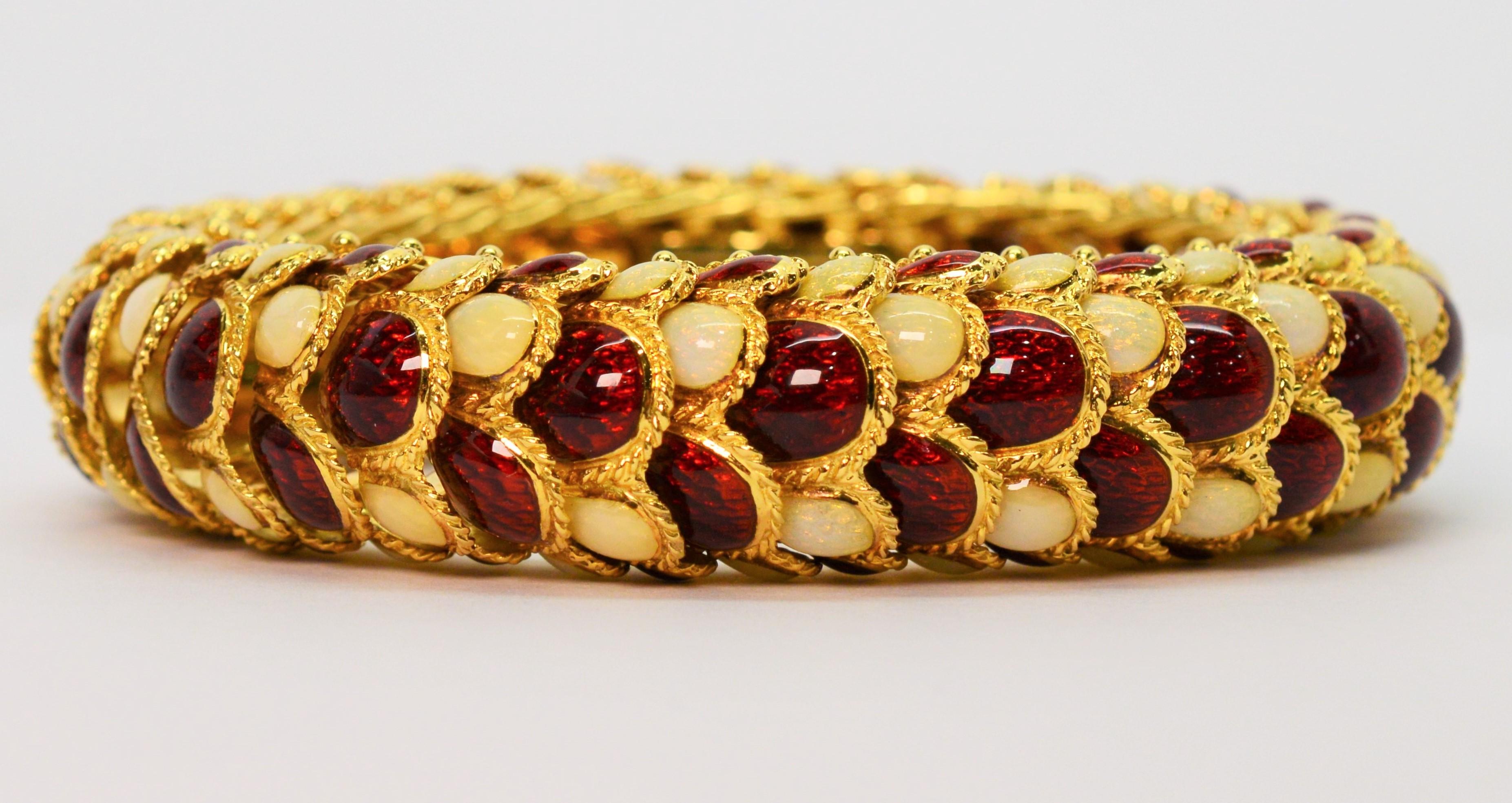Italian Enamel 18 Karat Yellow Gold Statement Snake Bracelet For Sale 4