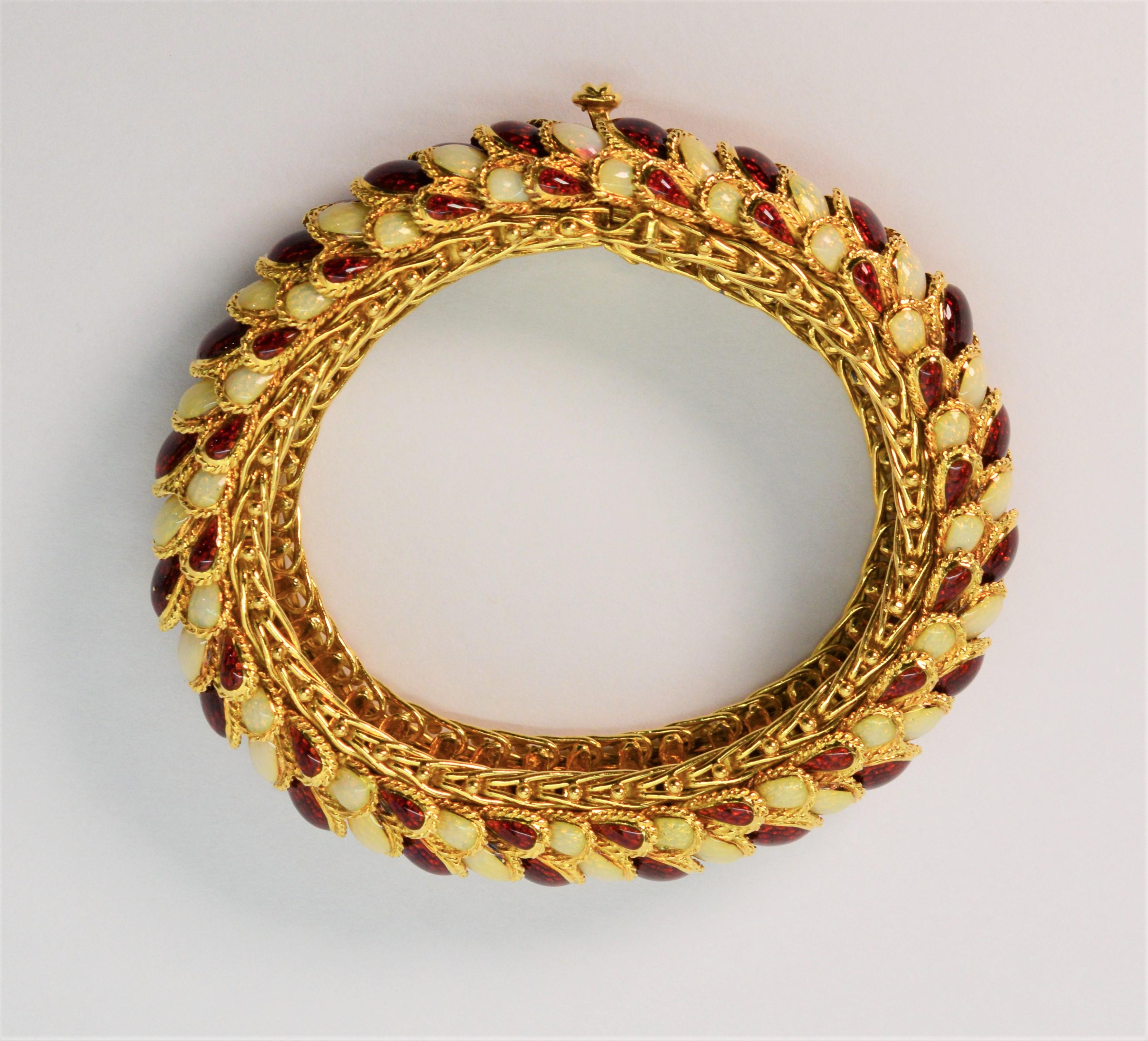 Women's Italian Enamel 18 Karat Yellow Gold Statement Snake Bracelet For Sale