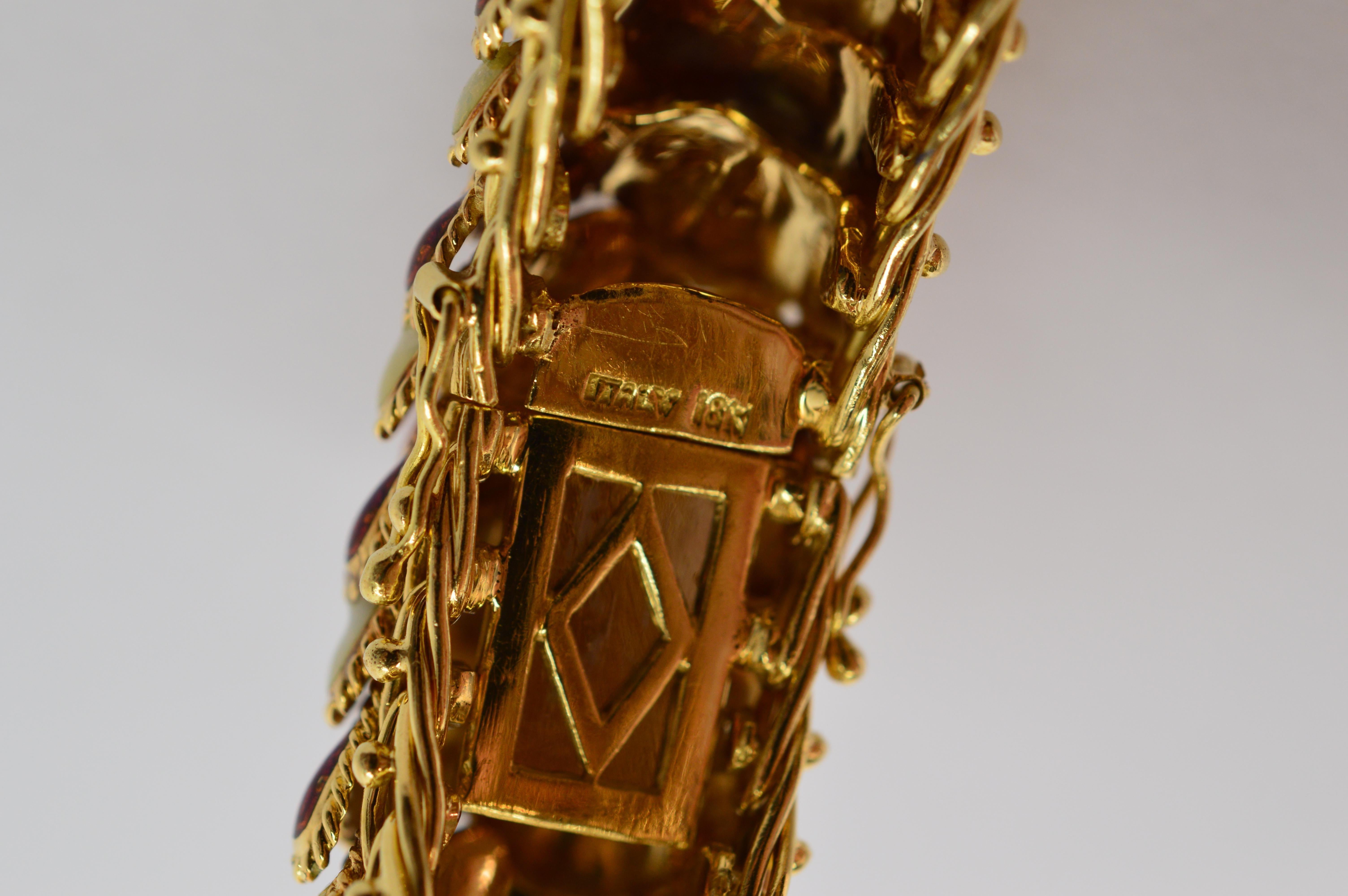 Italian Enamel 18 Karat Yellow Gold Statement Snake Bracelet For Sale 1