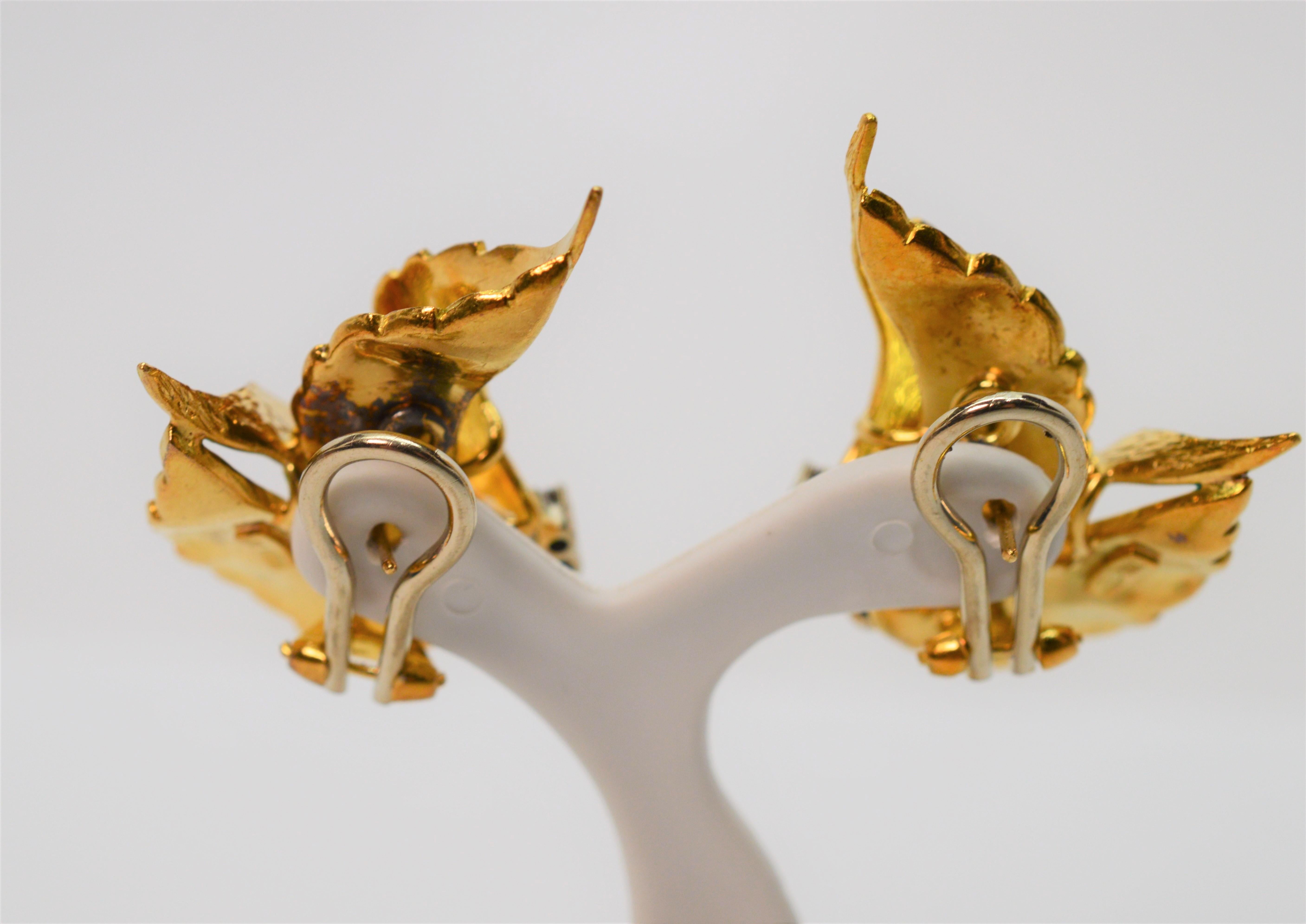 Italian Enamel Diamond 18K Yellow Gold Art Leaf Stud Earrings For Sale 1