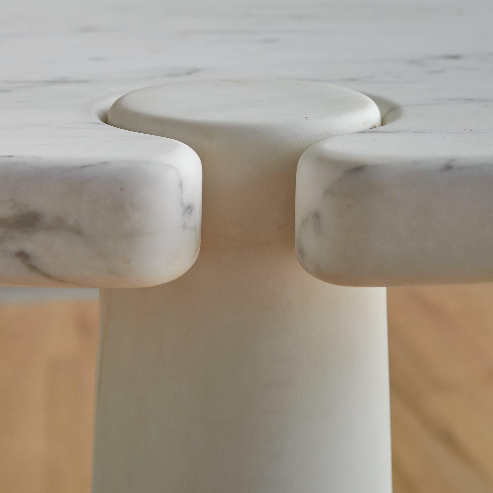 Italienischer 'Eros' Esstisch aus Carrara-Marmor von Angelo Mangiarotti für Skipper im Angebot 2