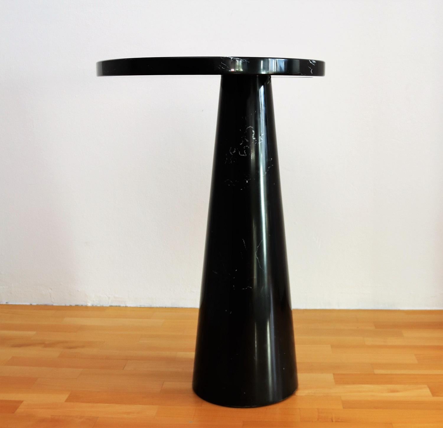 Late 20th Century Italian Eros Marquina Marble Side Table by Angelo Mangiarotti for Skipper, 1970s