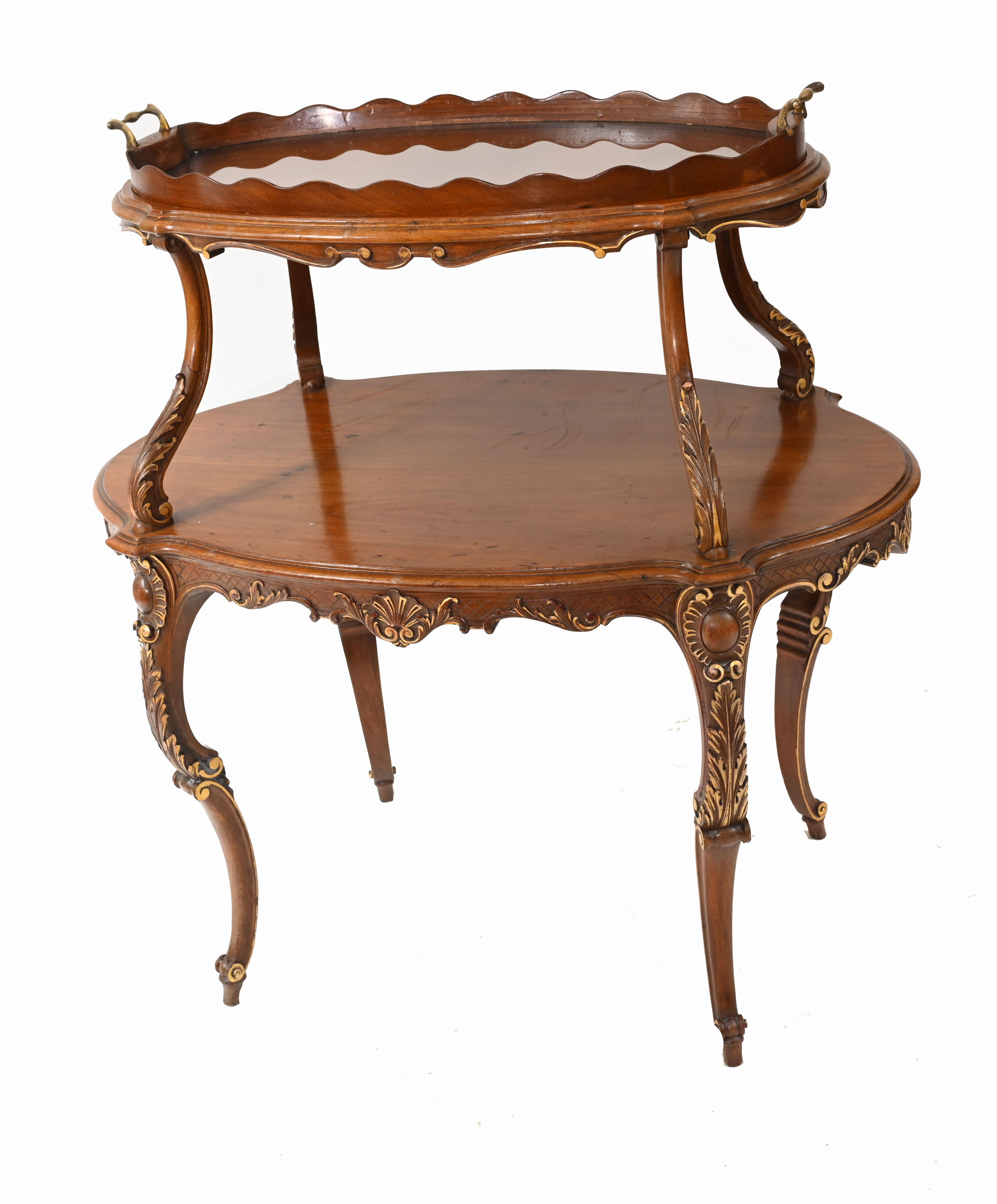 Wonderful Italian etagere or tiered server
Crafted from walnut with some hand carved details
Very elegant and practical piece of furniture
Some of our items are in storage so please check ahead of a viewing to see if it is on our shop