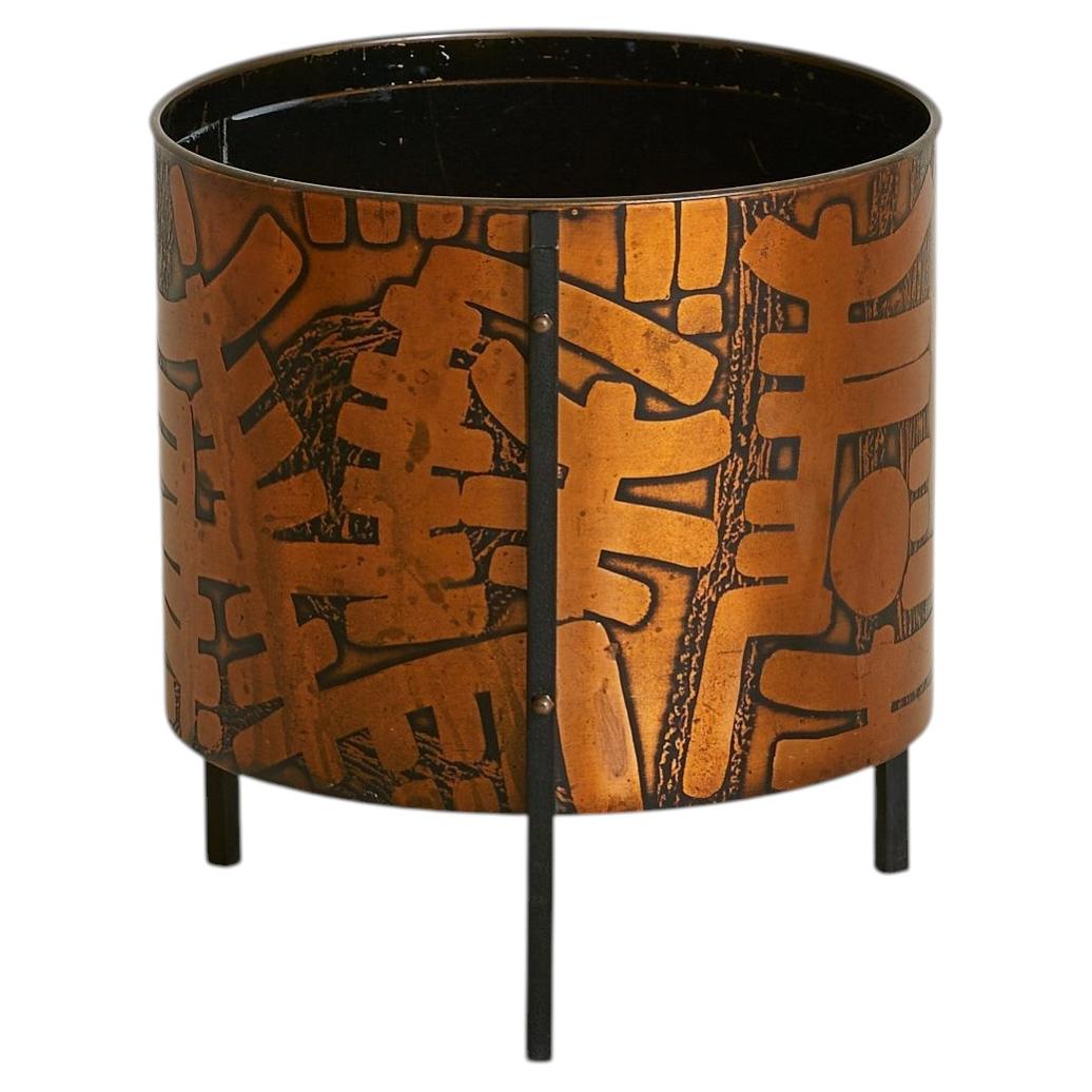 Italian Etched Copper Planter No. 01 by Victor Cerrato, 1960s For Sale