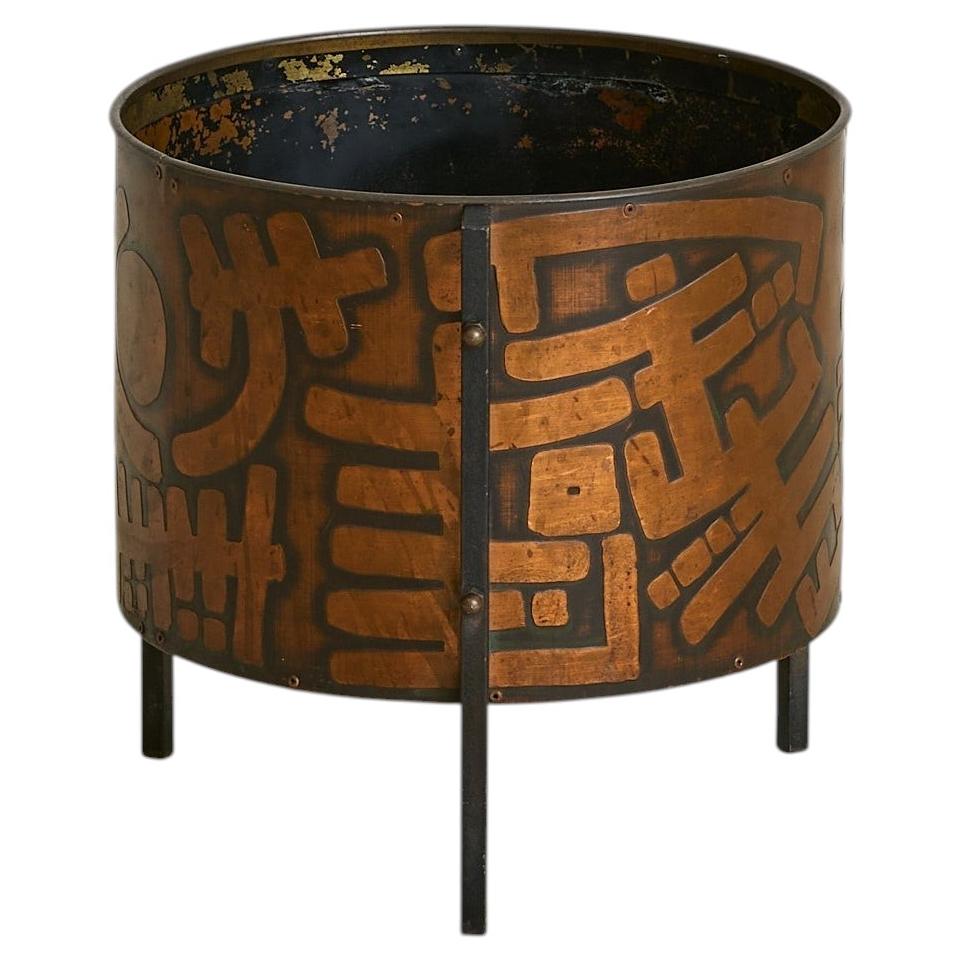 Italian Etched Copper Planter No. 02 by Victor Cerrato, 1960s For Sale