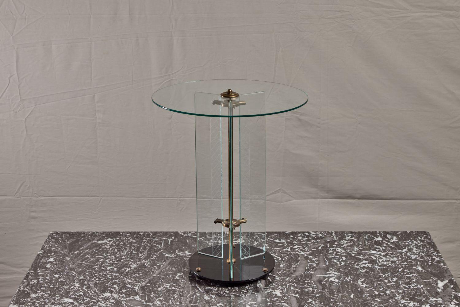 Italian Etched Glass and Brass Art Deco Side Table In Good Condition In Pasadena, CA