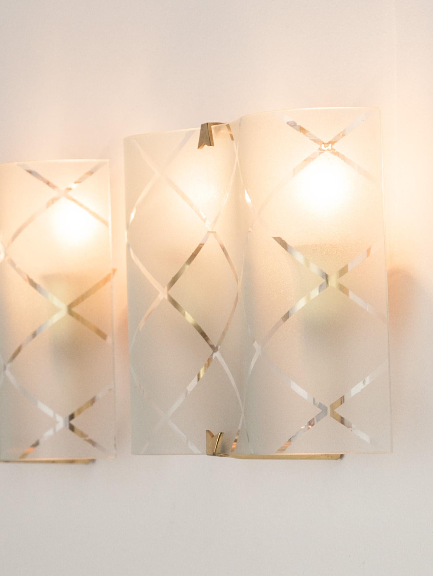 Mid-Century Modern Italian Etched Glass & Brass Rectangular Wall Lights, 1950s  For Sale
