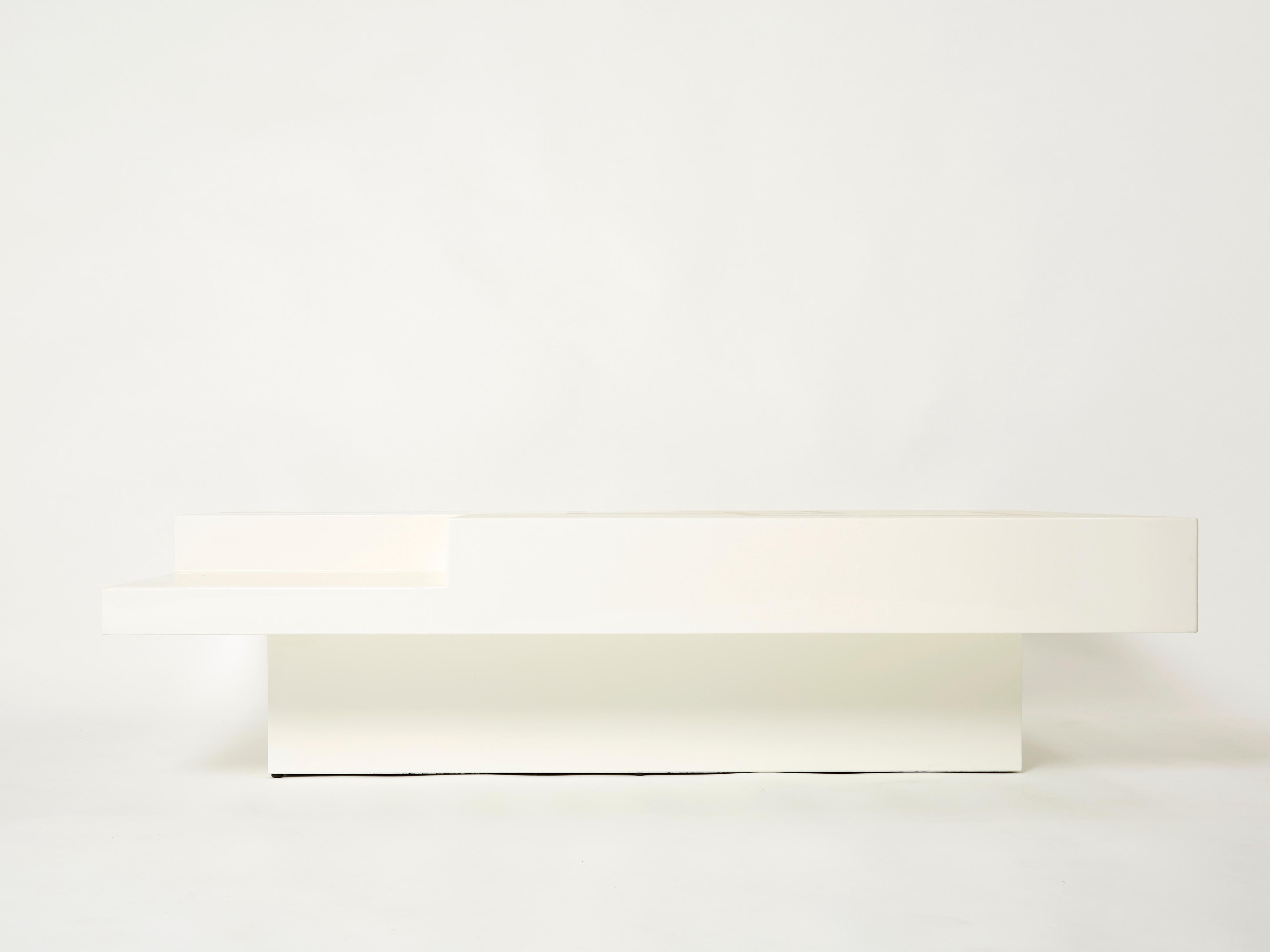 Extra large table basse italienne Antonio Pavia en laiton laqué blanc et acier, 1970 en vente 3