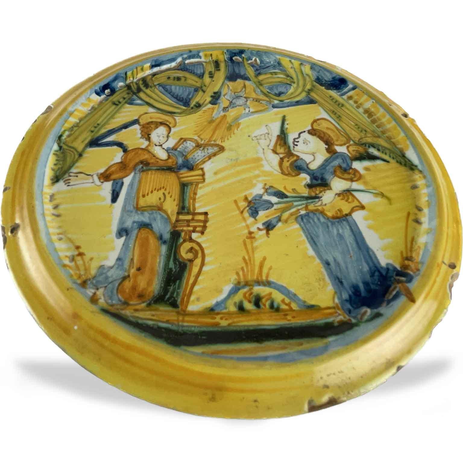 Hand-Crafted Italian Faience 18th Century Majolica Riser with Annunciation For Sale