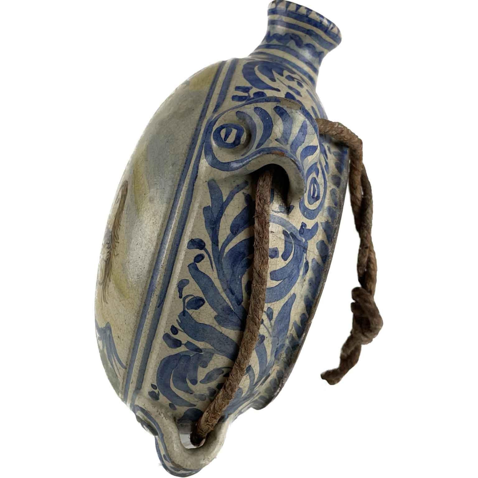 Italian Faience Pilgrim Bottles Pair of 19th Century Italian Moon Flasks In Good Condition In Milano, MI