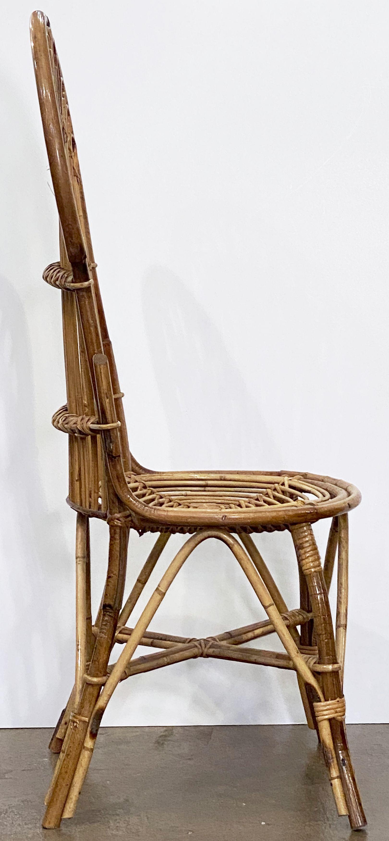 Italian Fan-Backed Chair of Rattan and Bamboo from the Mid-20th Century For Sale 9