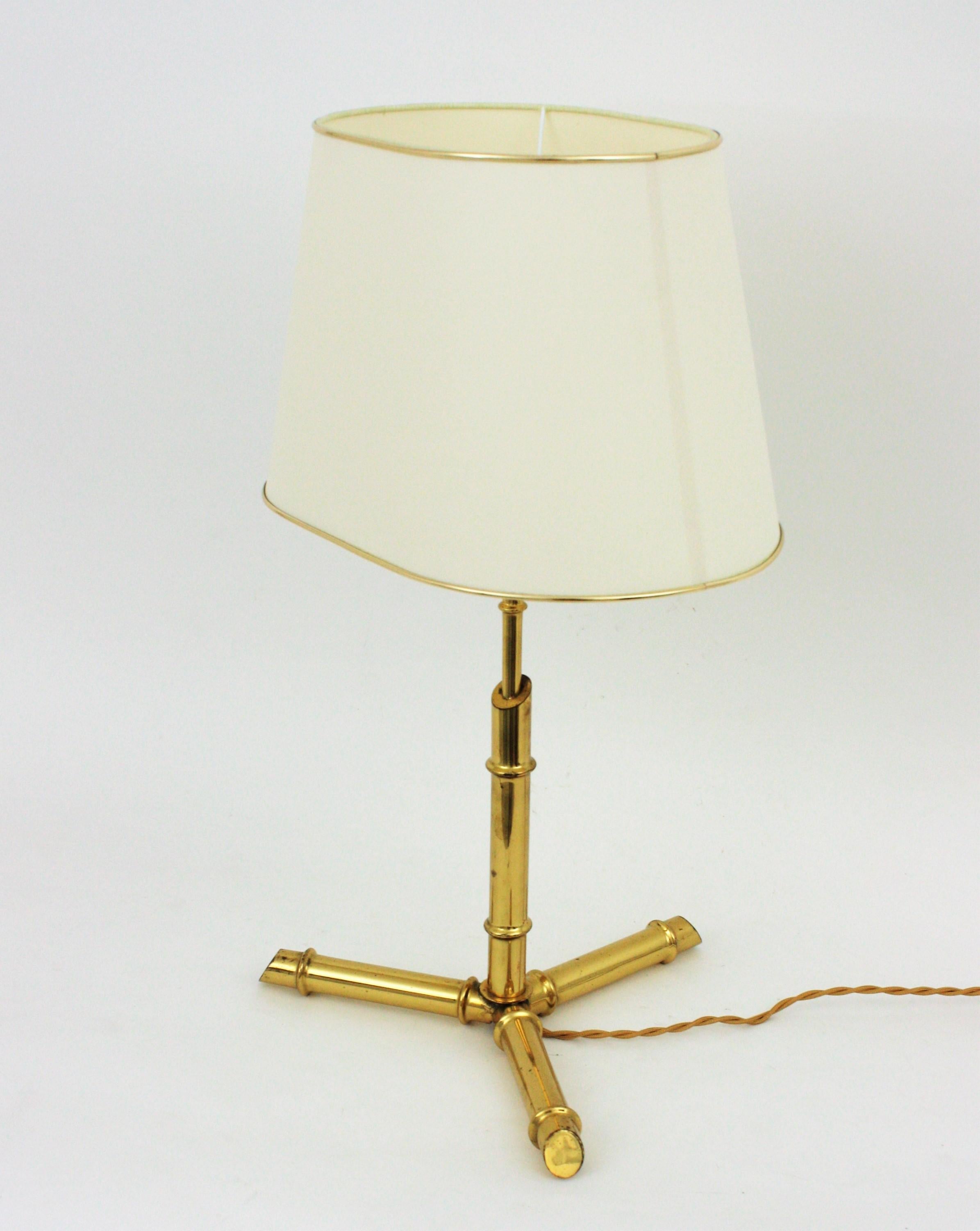 Italian Faux Bamboo Tripod Table Lamp in Brass, 1970s For Sale 5