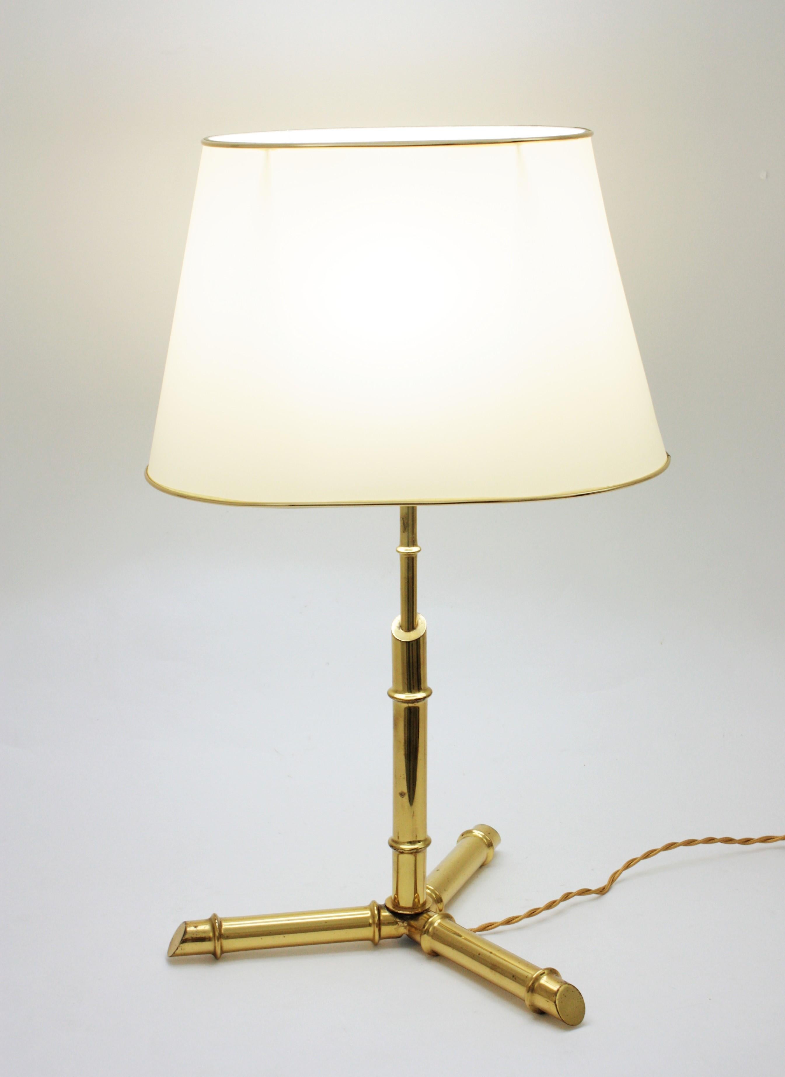 Italian Faux Bamboo Tripod Table Lamp in Brass, 1970s For Sale 8