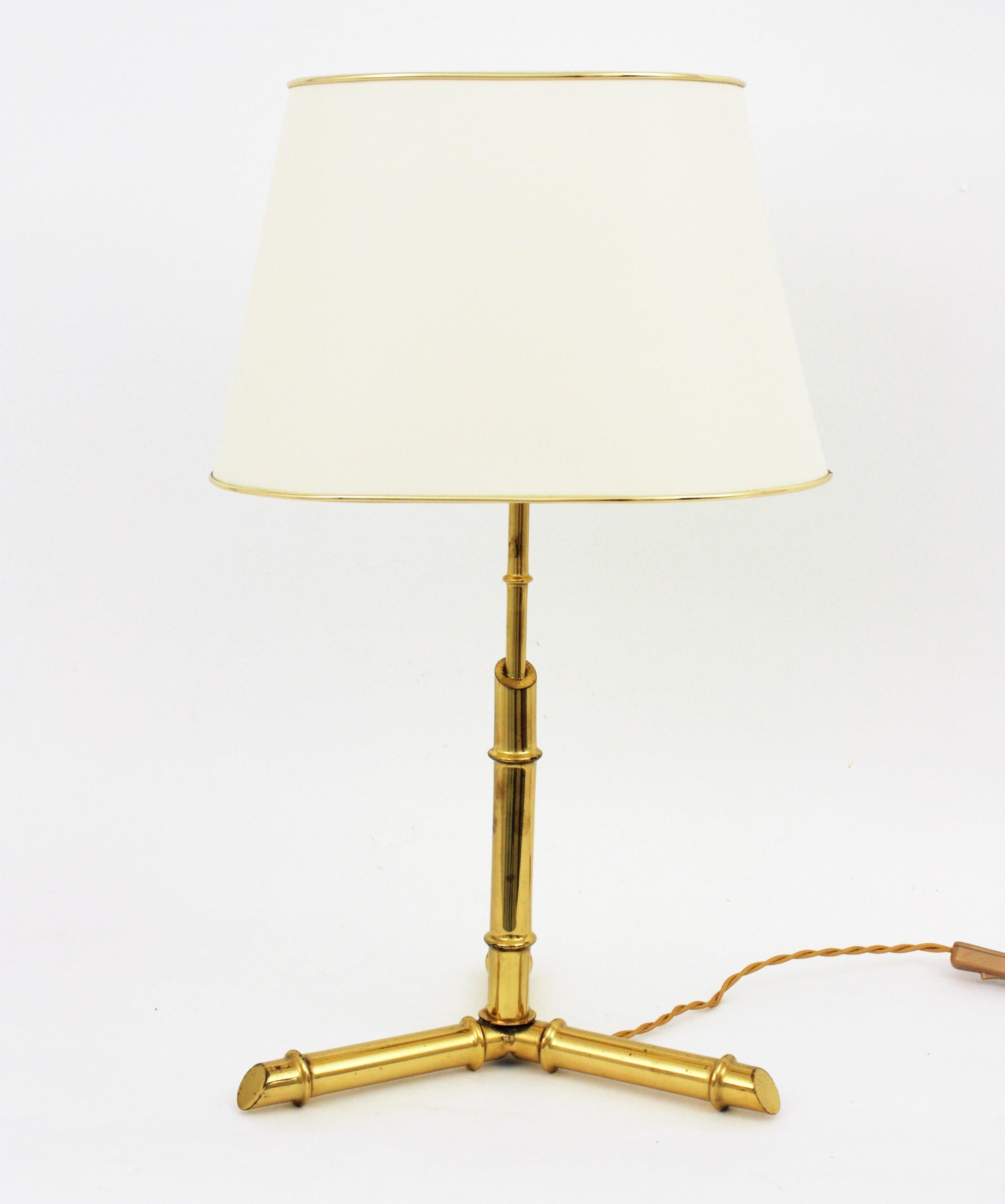 Italian Faux Bamboo Tripod Table Lamp in Brass, 1970s For Sale 4