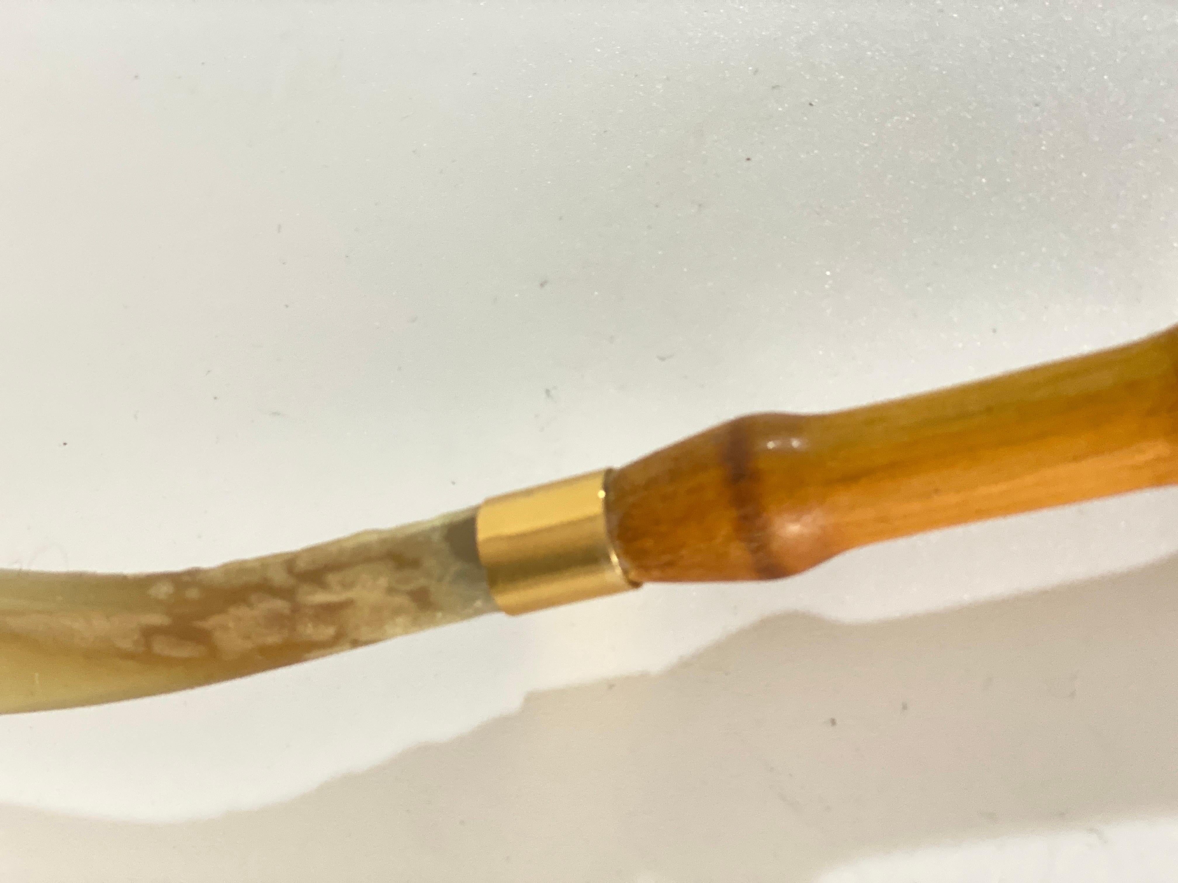 Chausse-pieds et gratte-dos italien en faux bambou, Italie vers 1960, couleur Brown Bon état à Auribeau sur Siagne, FR
