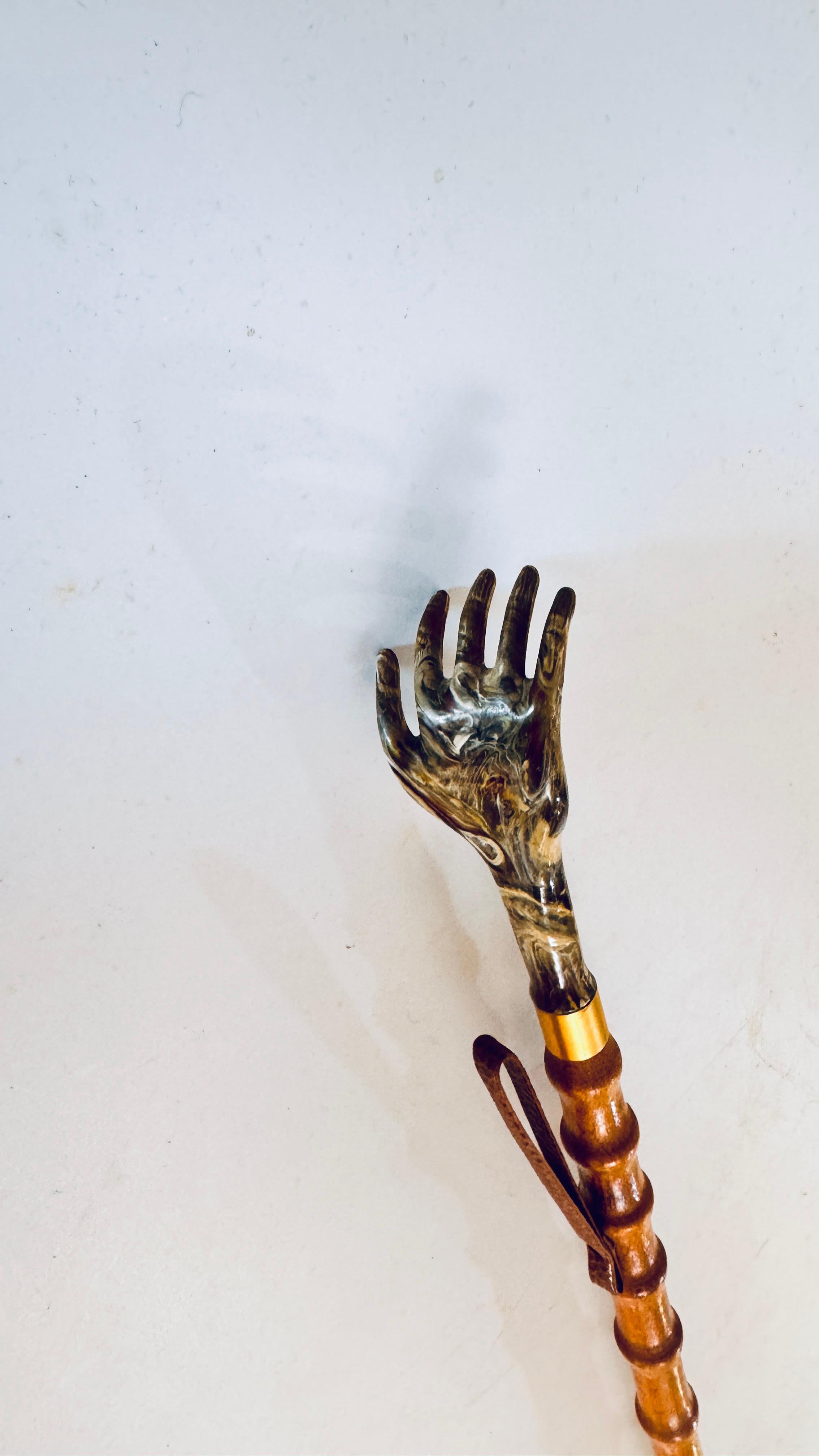 Italian Faux Bamboo Shoehorn and Backscratcher, Italy circa 1960, Brown Color 2