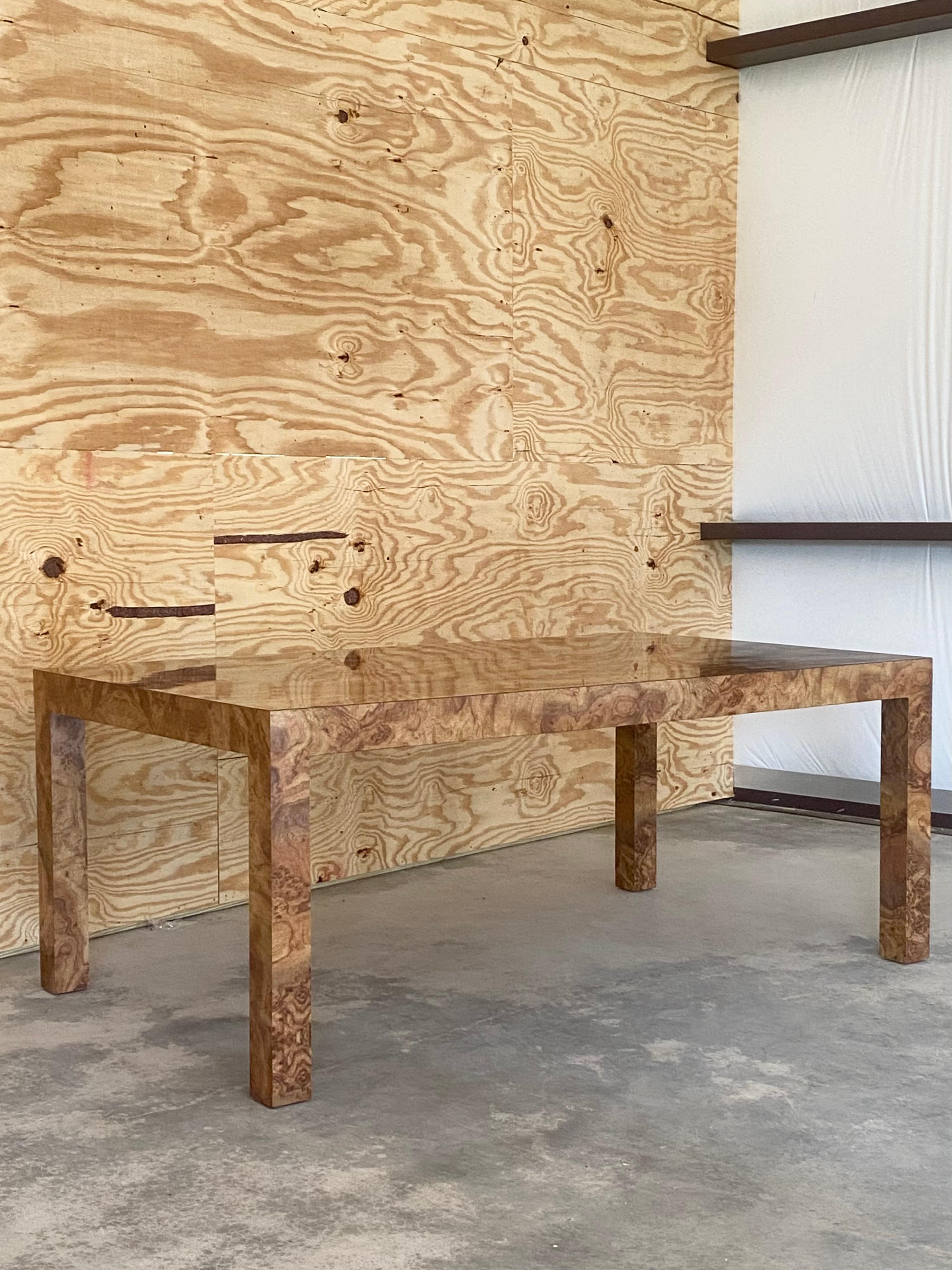 Laminate Italian Faux Burl Dining Table For Sale