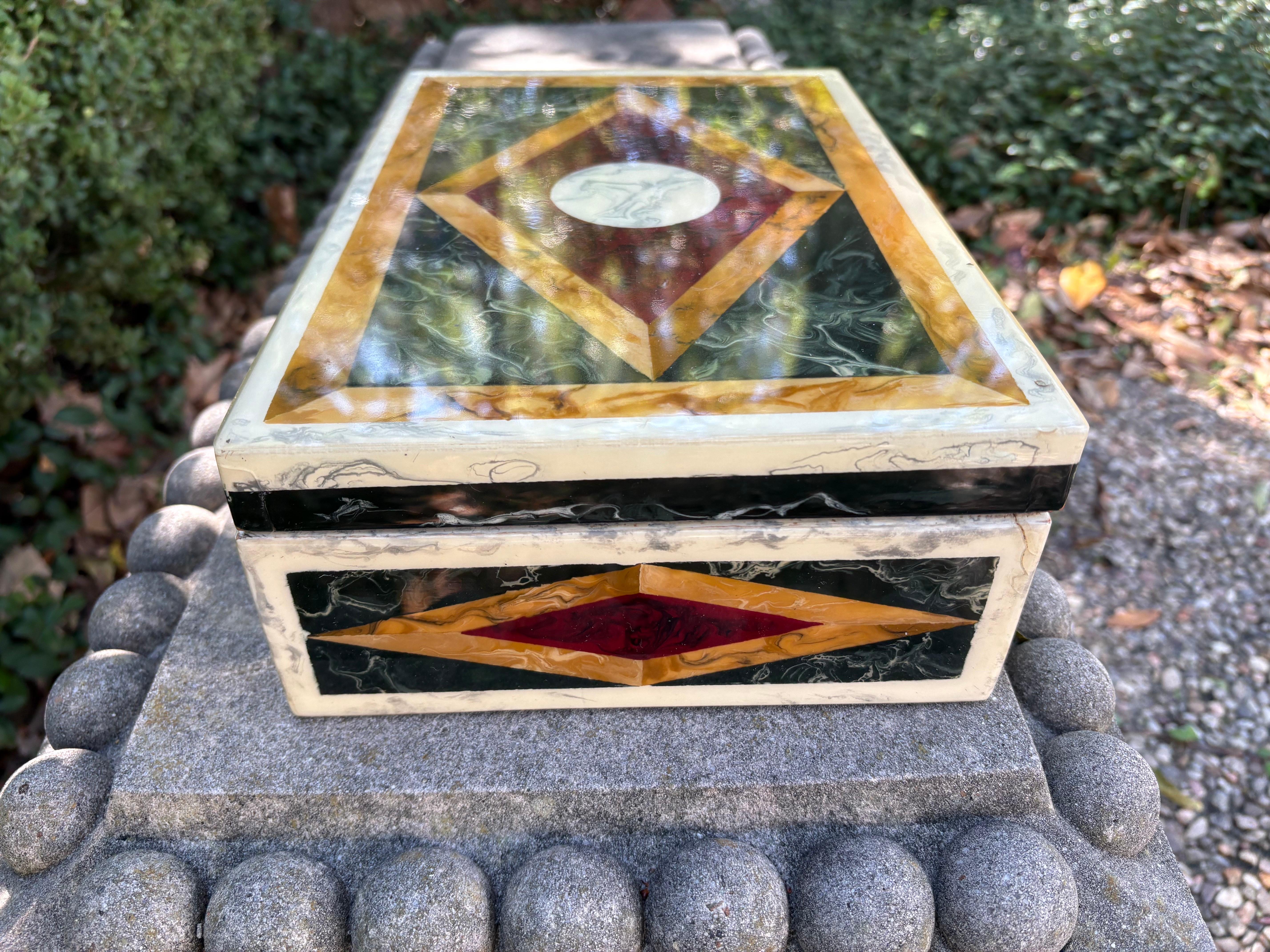 Late 20th Century Italian Faux Marble Lacquered Box For Sale