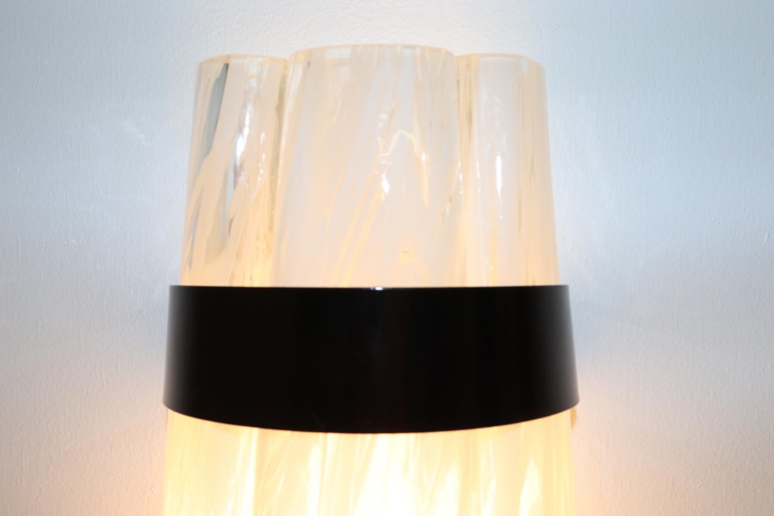 Late 20th Century Italian Federica Marangoni Wall Lamp Murano Glass Transparent 