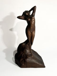 Scultura italiana di bronzo femminile nuda di Vincenzo Aurisicchio del 1800