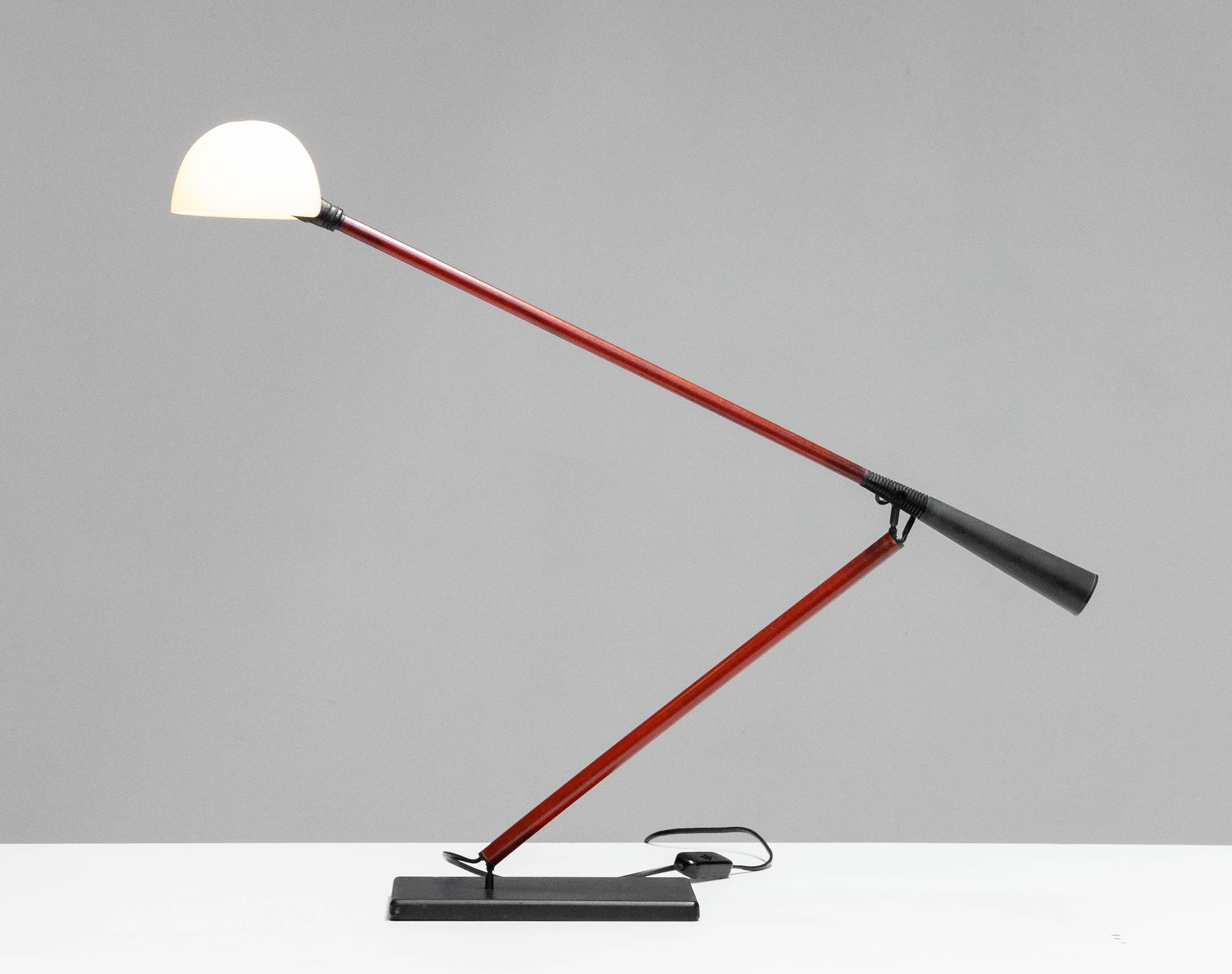 Italian Fiberglass Desk Lamp Table Lamp Model 613 By Paolo Rizzatto For Arteluce In Good Condition For Sale In Silvolde, Gelderland