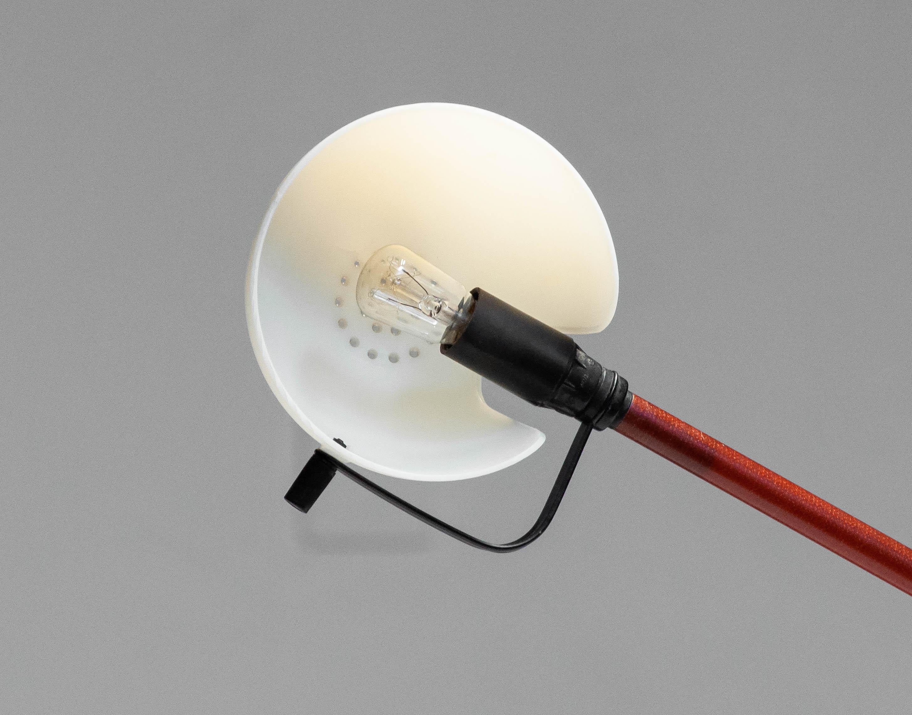 Metal Italian Fiberglass Desk Lamp Table Lamp Model 613 By Paolo Rizzatto For Arteluce For Sale