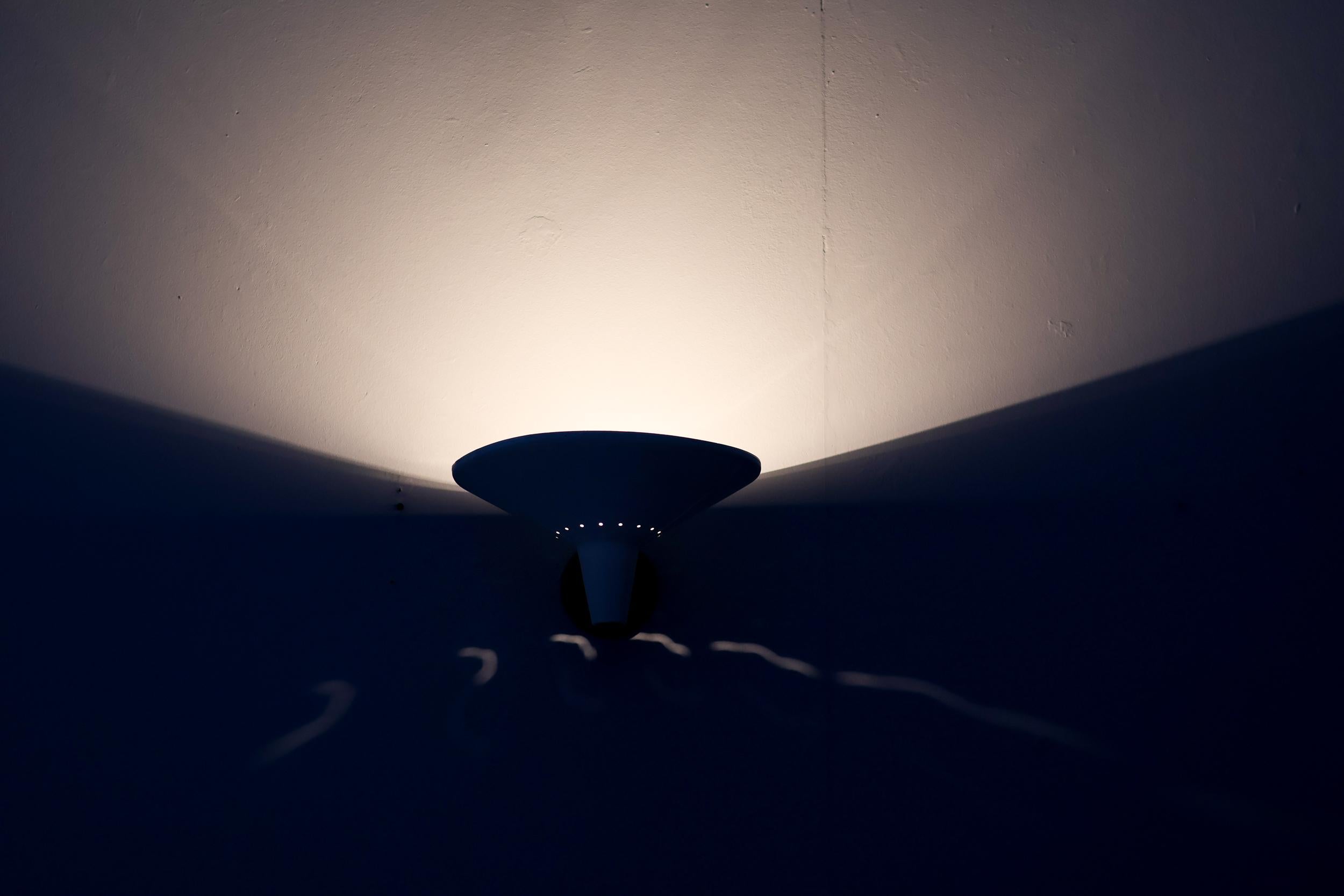 Italian Fifties Wall Sconce In Fair Condition For Sale In Dronten, NL