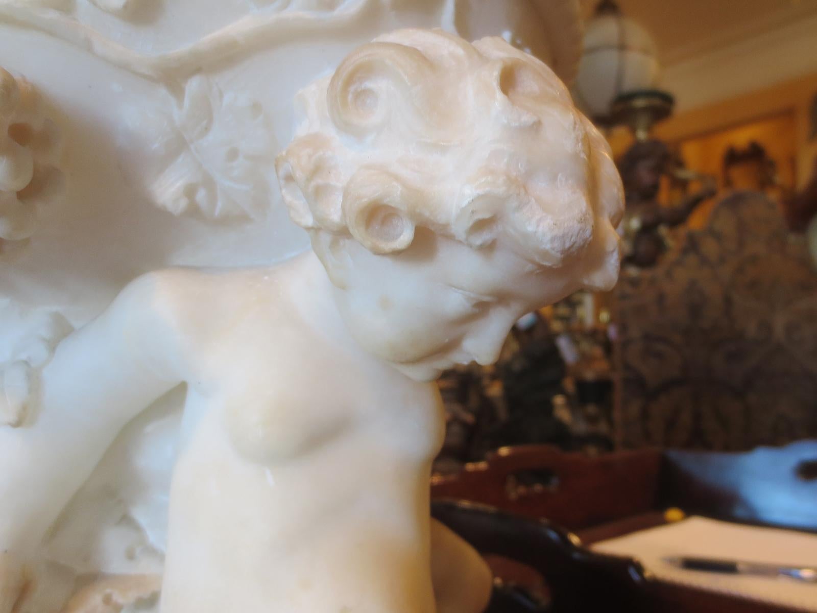 Italian Firenze Carved Marble Urn by Ferdinando Andreini, Signed circa 1843-1922 For Sale 4