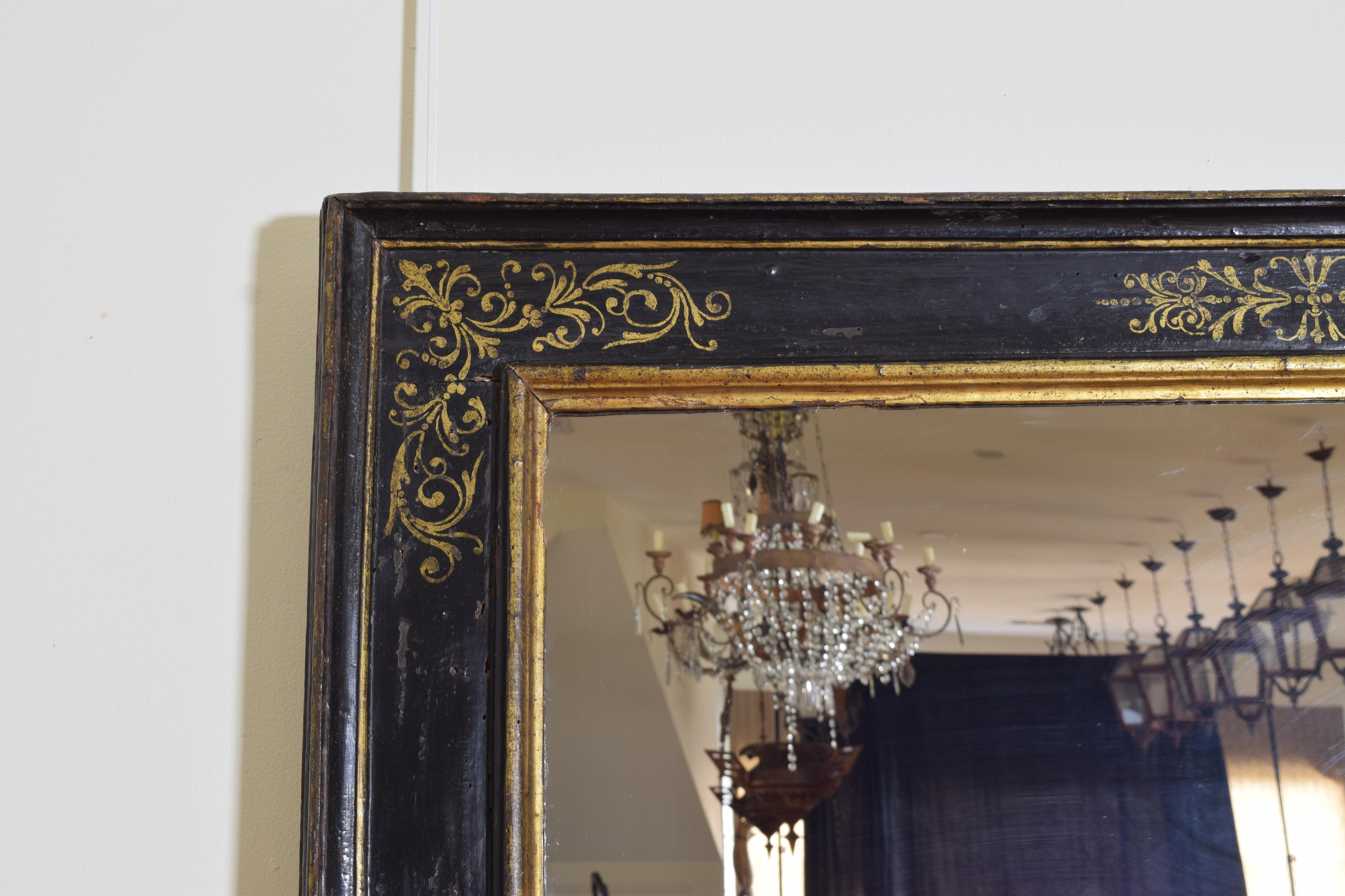 Pine Italian, Firenze, Late Renaissance Ebonized and Gilt Painted Mirror, 17th Cen. For Sale