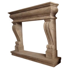 Italian Fireplace Travertino end 20th Century