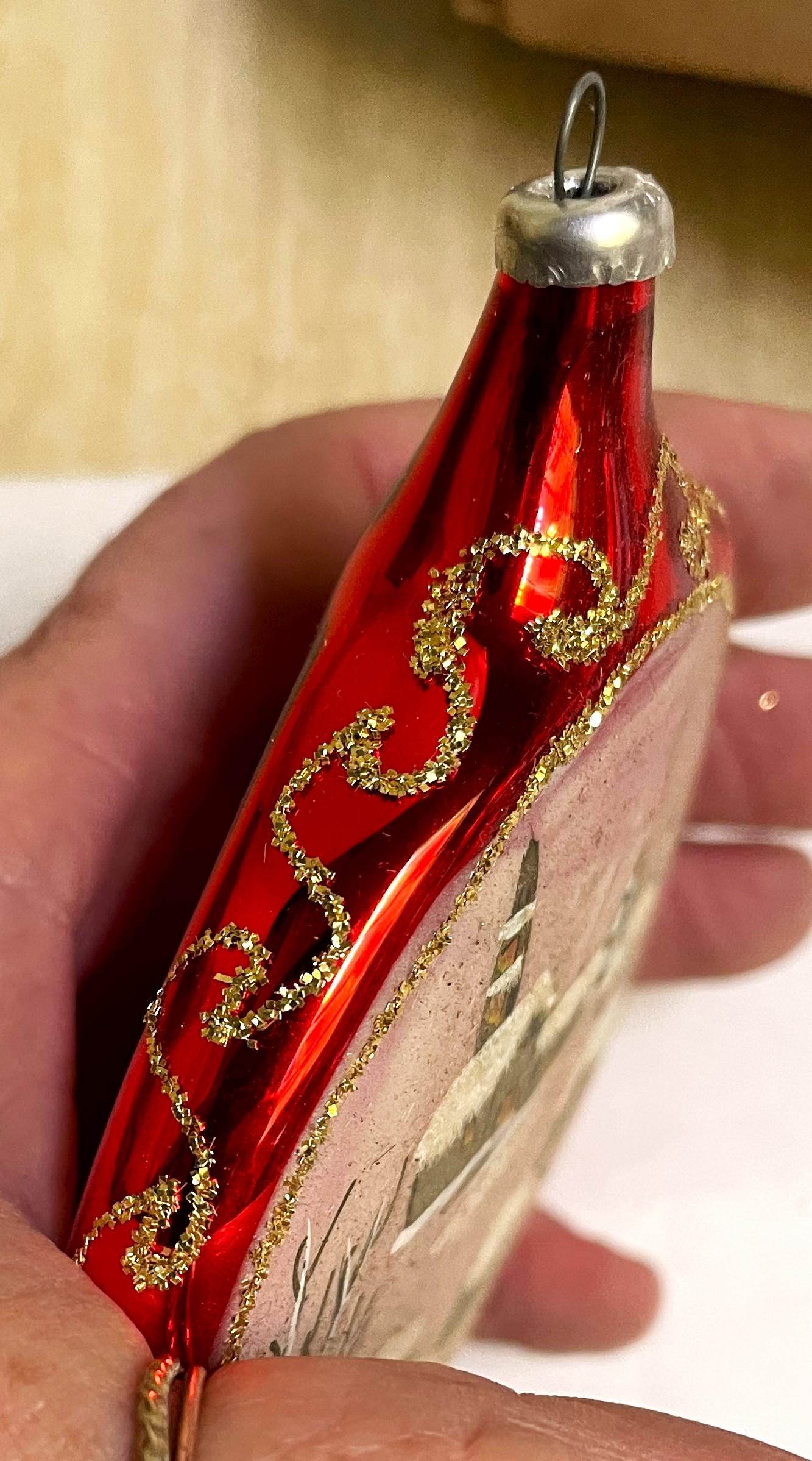 Italian Flat Ball Hand Painted Village Blown Red Glass Christmas Tree Ornament For Sale 5