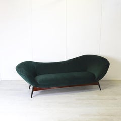 Italian FlexForm  sofa in green velvet from 1950s.