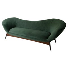 Flexform italiano  sofa in green velvet from 1950s.