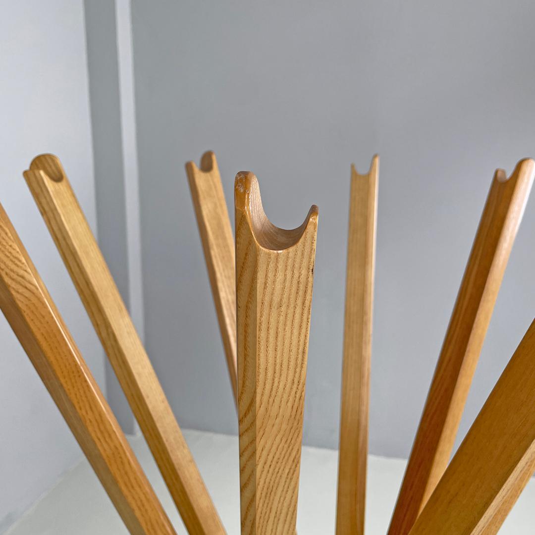 Italian floor coat stand Sciangai by De Pas D'Urbino Lomazzi for Zanotta, 1970s 2
