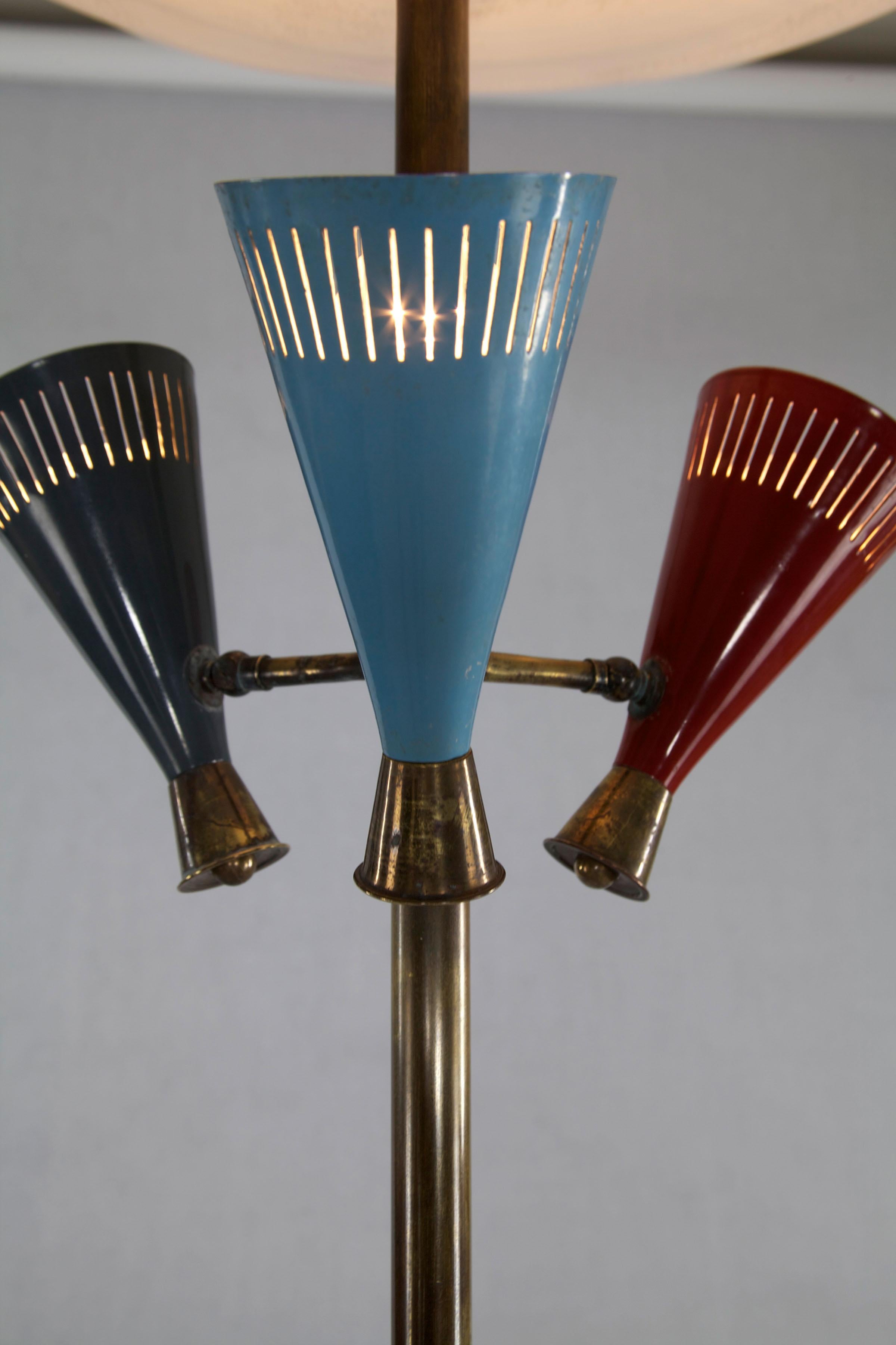 Lampadaire italien des années 1950. Bon état - En vente à Wolfurt, AT