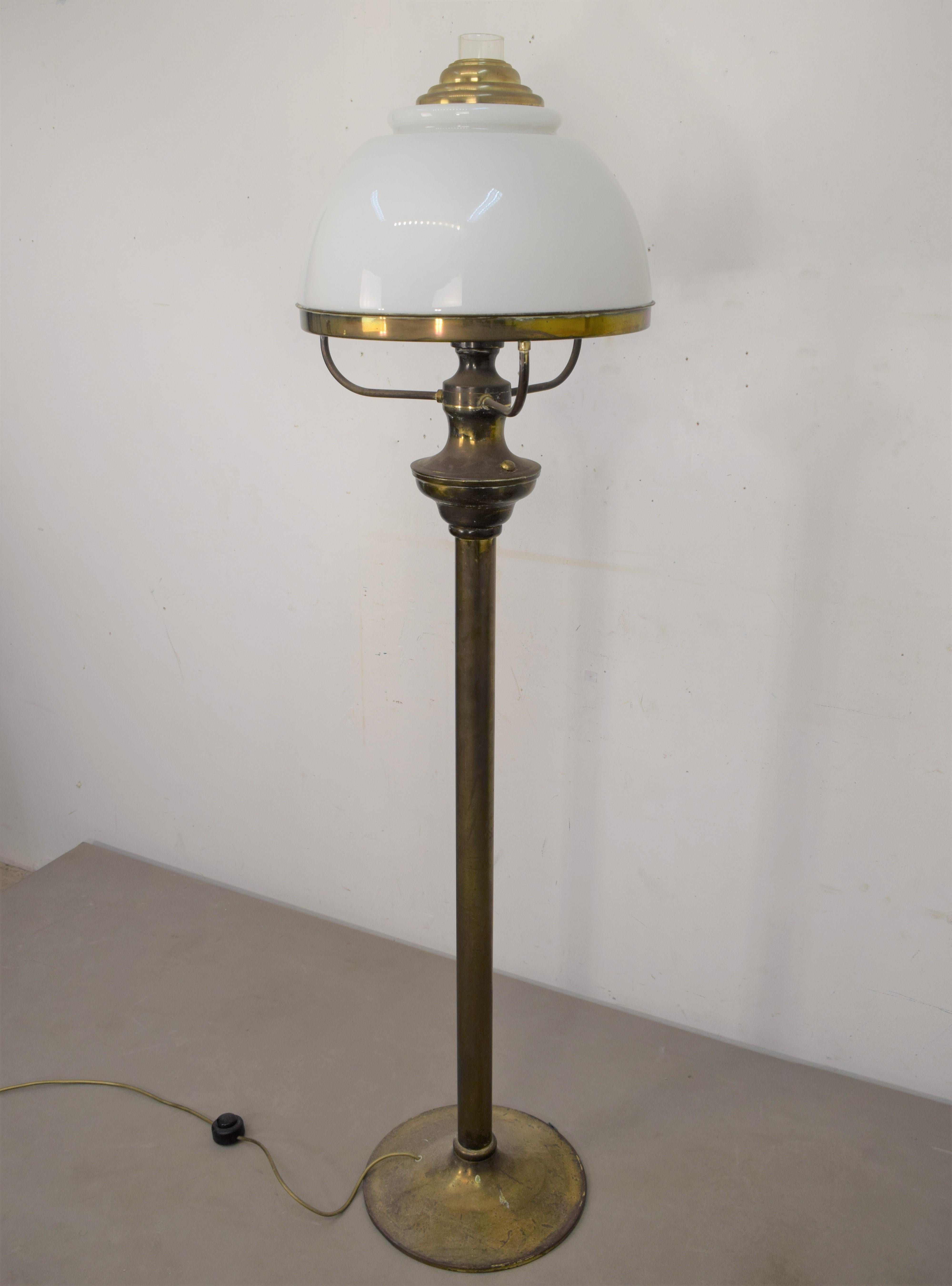 Lampadaire italien, années 1950 Bon état - En vente à Palermo, PA