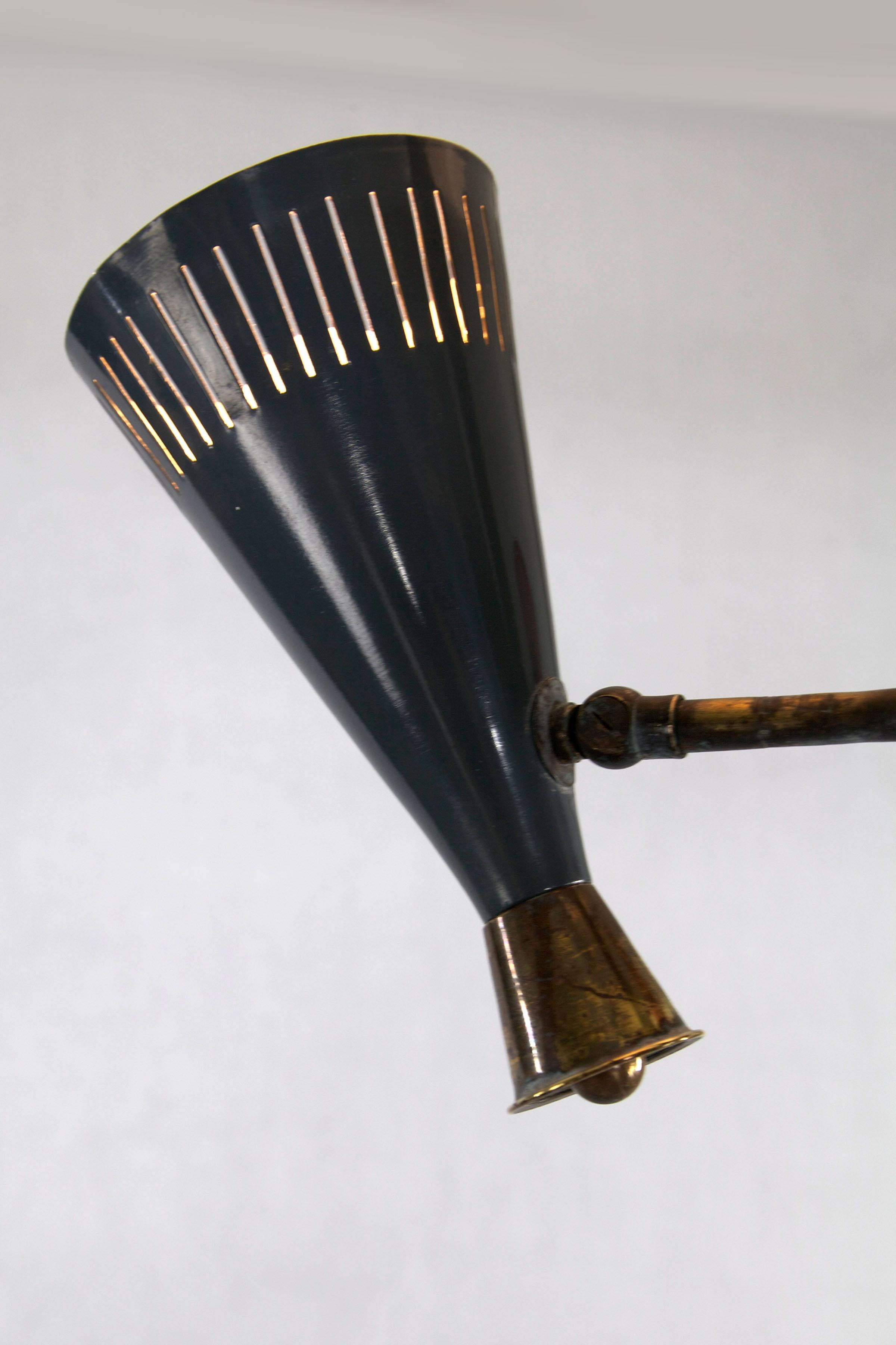 Milieu du XXe siècle Lampadaire italien des années 1950. en vente